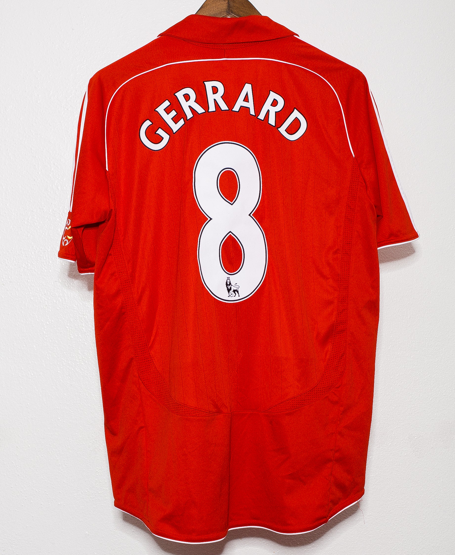 2007 Liverpool FC Home Jersey #8 Steven Gerrard - Authentic Replica Soccer Shirt (Large) - Perfect for Match Days, Fan Events & Football Collectors