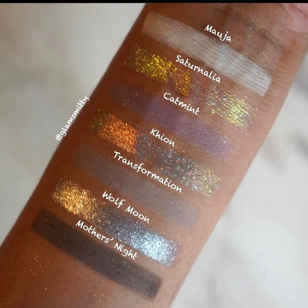 Cold Moon Eyeshadow Palette - 12 Highly Pigmented Matte & Shimmer Shades for Stunning Eye Makeup | Perfect for Day & Night Looks, Parties & Special Occasions