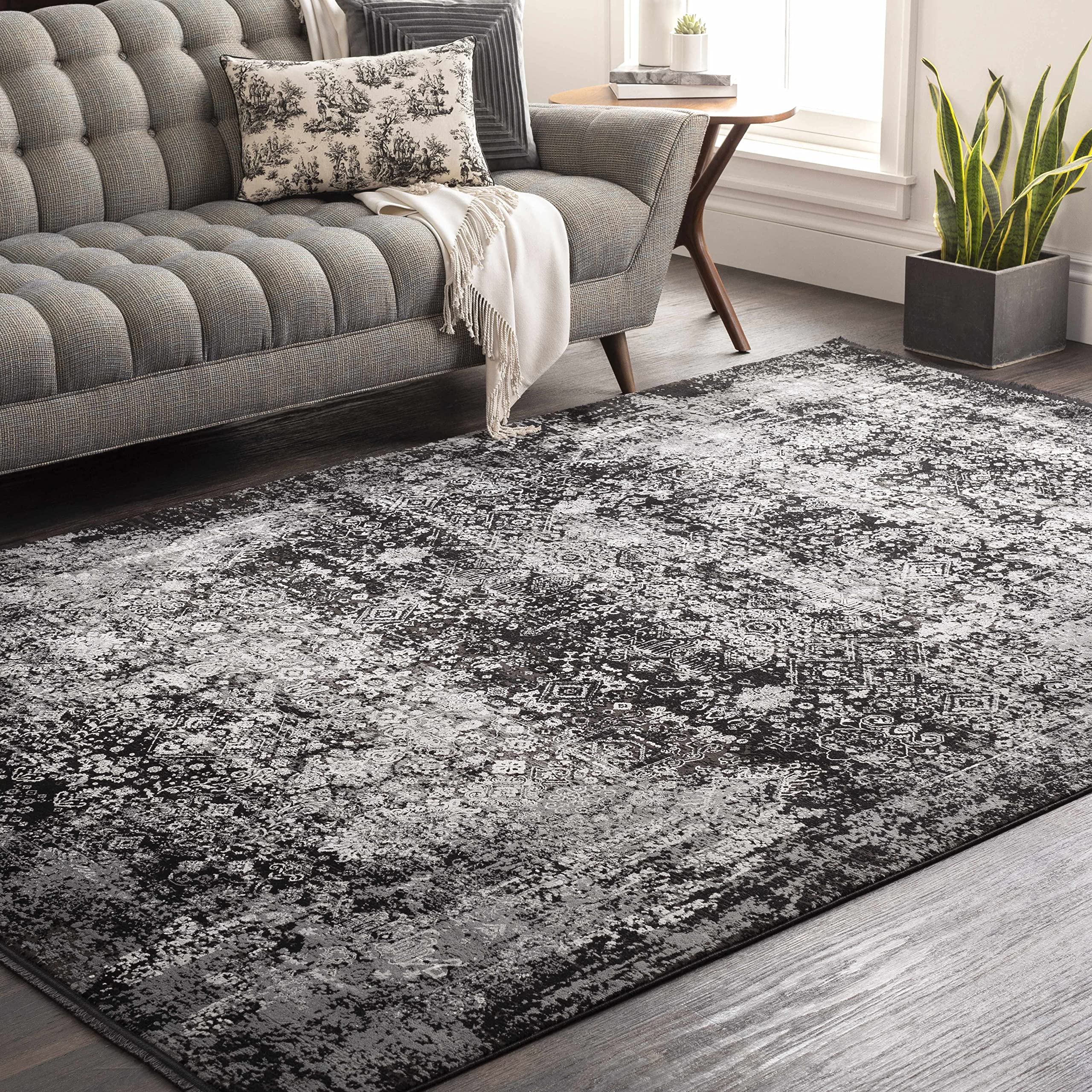 Hauteloom Wallowa Modern Black and Gray Area Rug 9'6