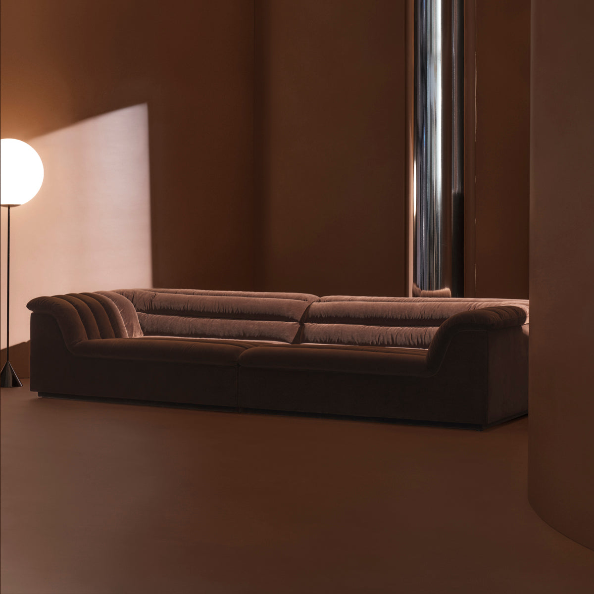 Avalon Piccolo 4-Seat Floating Sofa - Modern Outdoor/Indoor Sectional Couch for Patio, Poolside & Living Room Relaxation