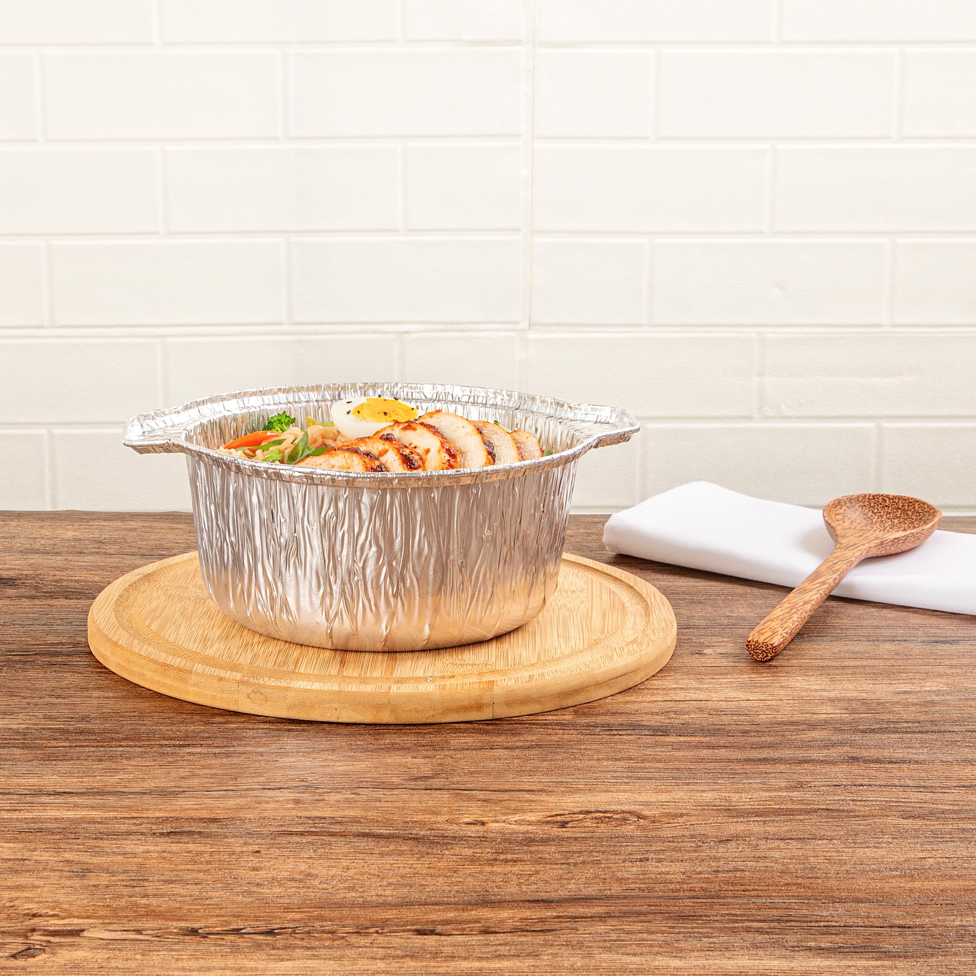 Premium 60oz Aluminum Foil Pans with Lids - Set of 10 Disposable Oven & Stove Safe Baking Trays - Freezer Safe Cookware for Camping, Picnics, BBQs & Outdoor Cooking - Ideal for Meal Prep, Catering & Restaurant Use