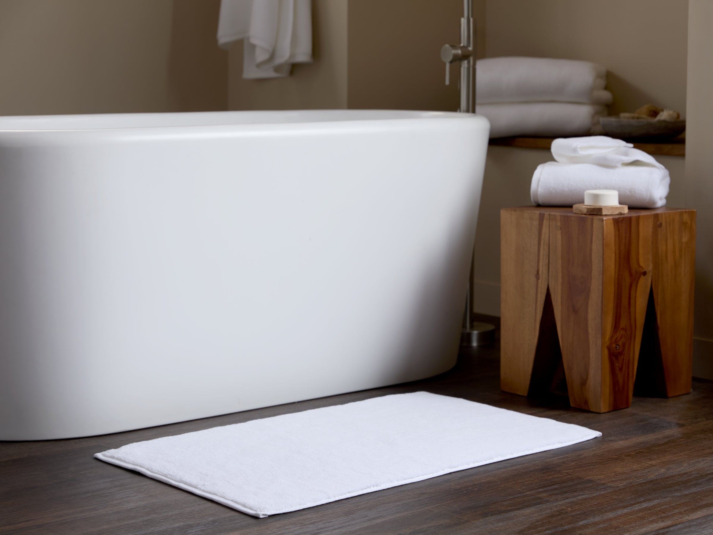 Organic Plush Bath Tub Mat - Soft, Non-Slip Shower Mat for Bathroom Floor (White) | Perfect for Bathroom Safety & Comfort, Ideal for Kids & Elderly