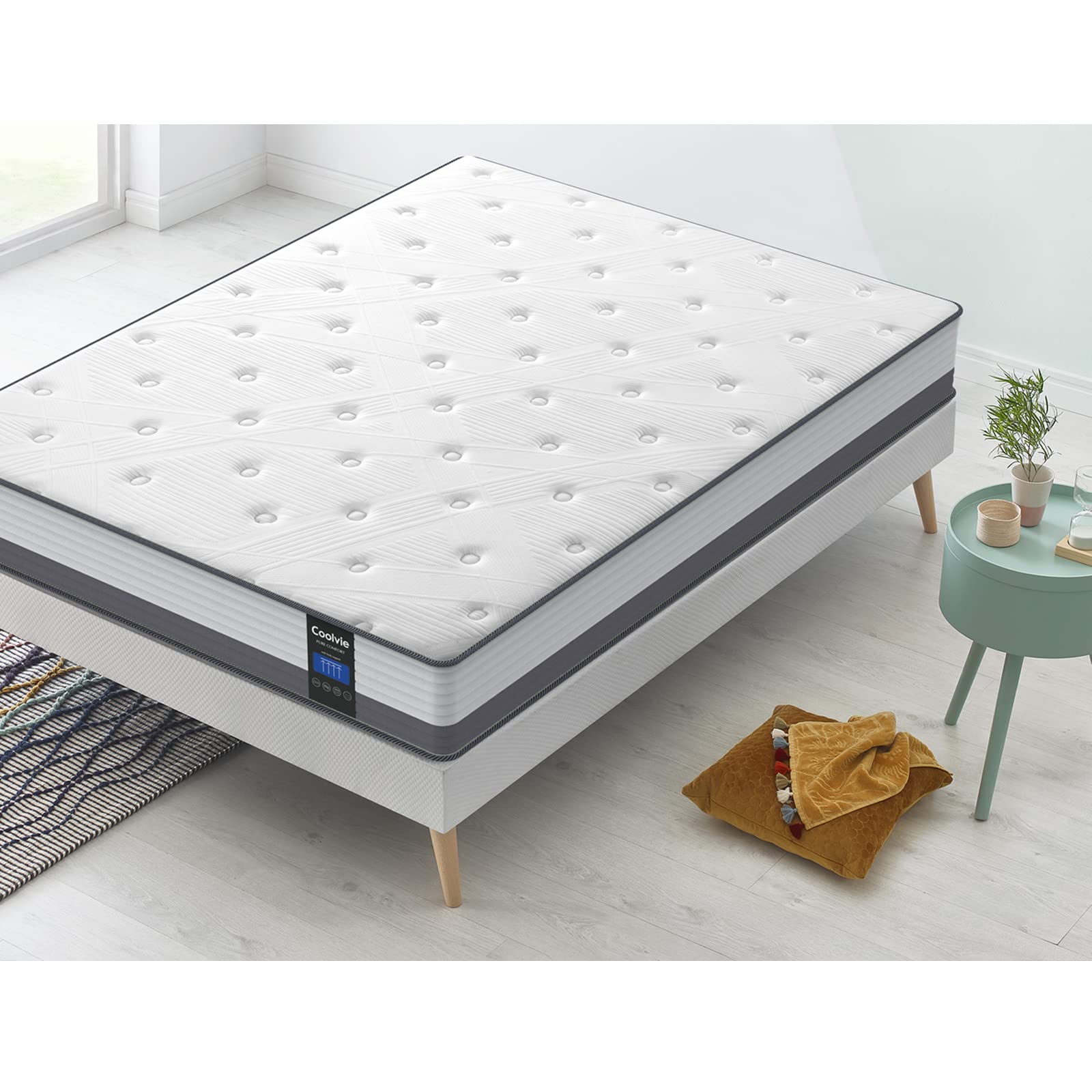 Coolvie 10 Inch Queen Hybrid Mattress - Pocketed Coils & Cooling Gel Memory Foam for Motion Isolation & Breathability | Bed in a Box for Back Pain Relief & Pressure Relief | Perfect for Guest Rooms, Master Bedrooms & Small Apartments