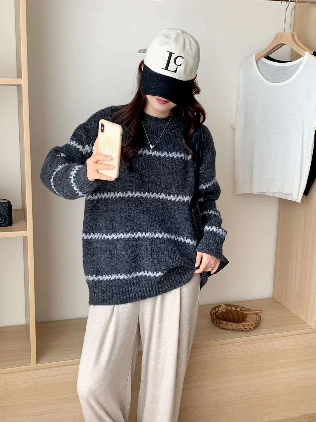Cozy Striped Knit Sweater for Women - Block Round Neck Loose Fit Winter Pullover - Perfect for Casual Outfits, Office Wear & Holiday Gatherings