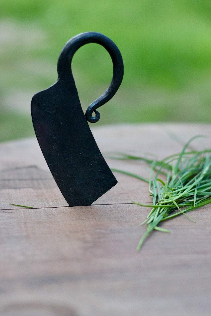 Premium Hand-Forged Herb Chopper - Sharp Stainless Steel Blade for Fresh Herbs, Vegetables & Spices - Perfect for Cooking, Garnishing & Meal Prep - Ideal for Chefs & Home Cooks