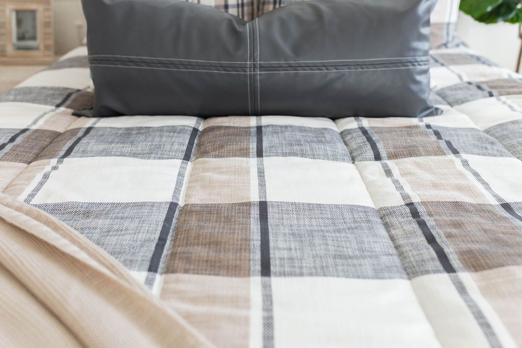 Erin Luxe Beddy's - Premium Comfort Bedding Set for Cozy Sleep | Perfect for Master Bedrooms, Guest Rooms & Airbnb Stays