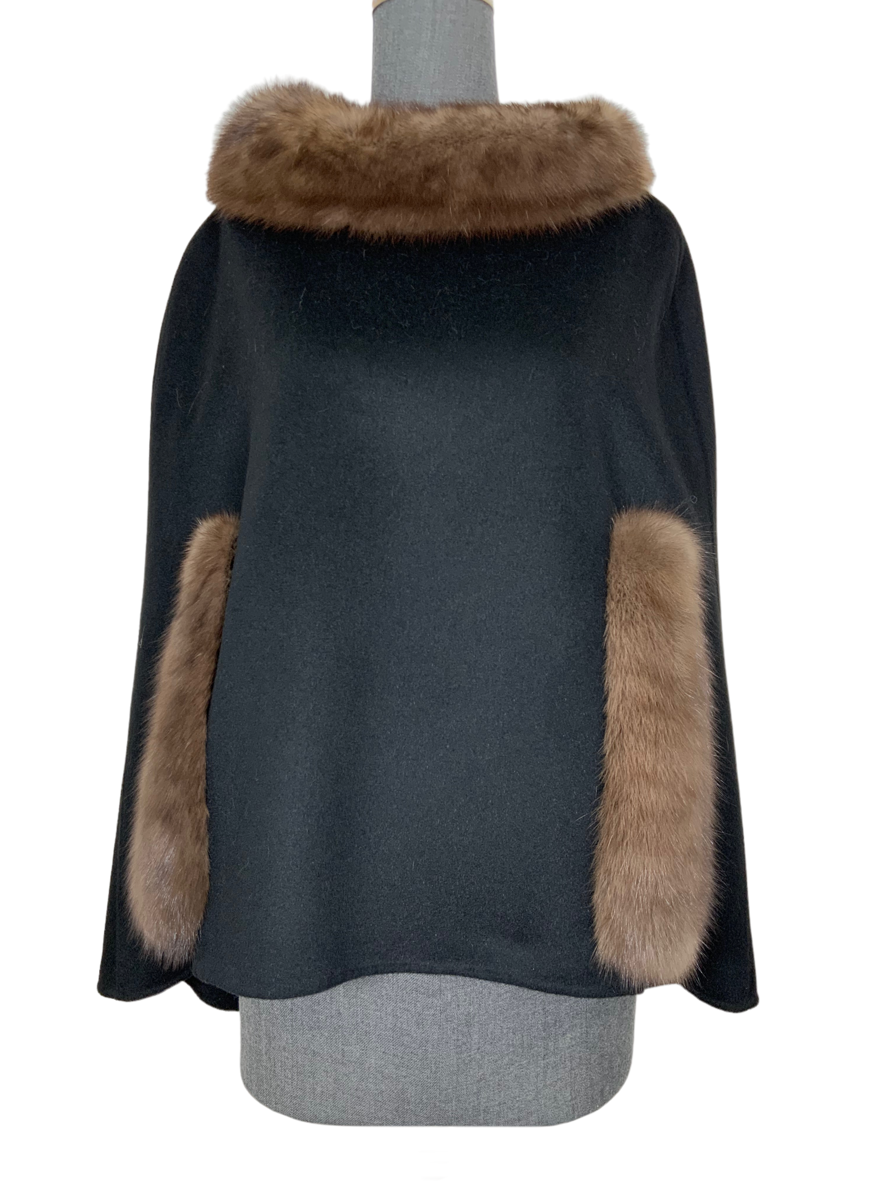 Luxury Oscar de la Renta Cashmere & Sable Fur Poncho Shawl - Soft Warm Winter Wrap for Women, Perfect for Holiday Parties & Cold Weather Fashion