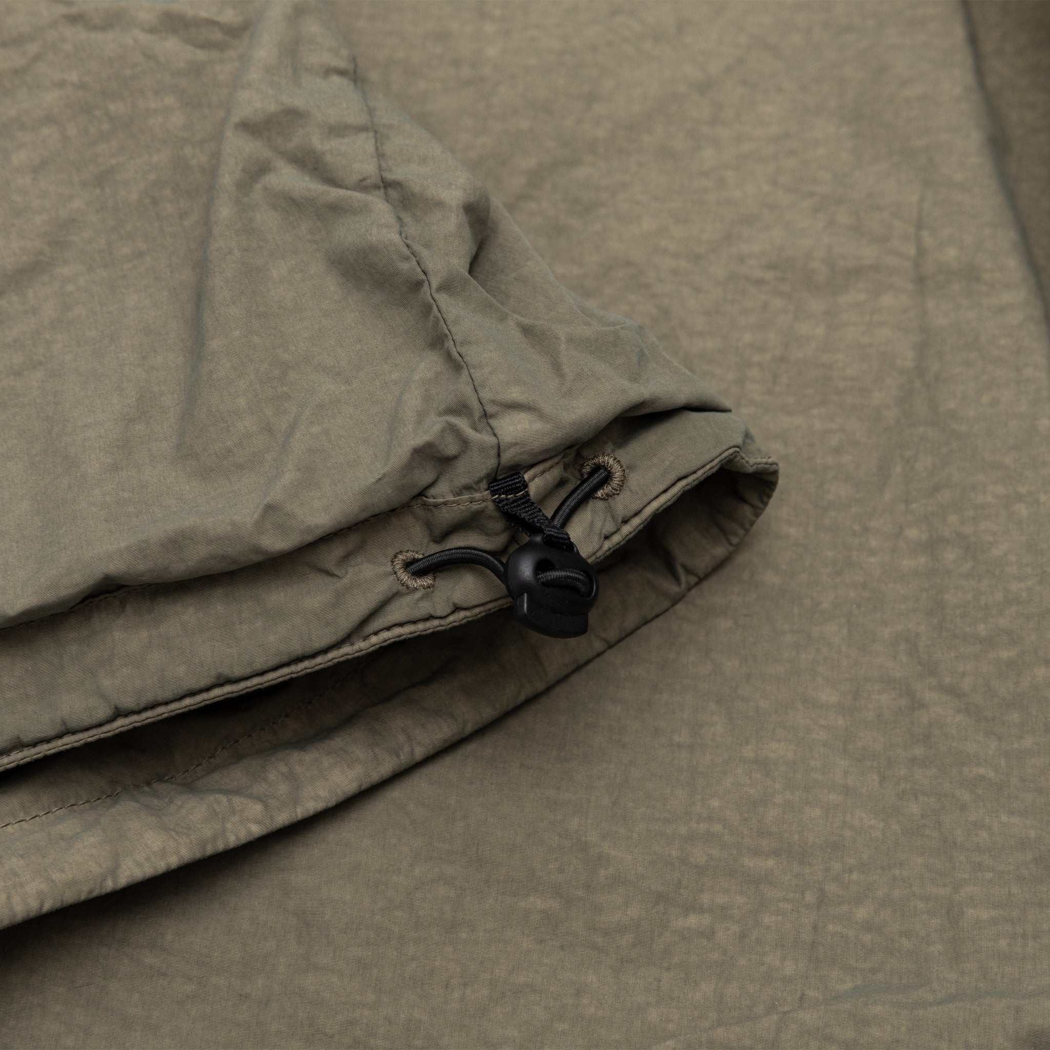 FLATT NYLON HOODED OVERSHIRT - Lightweight Water-Resistant Jacket for Men & Women | Perfect for Outdoor Activities, Travel & Casual Wear