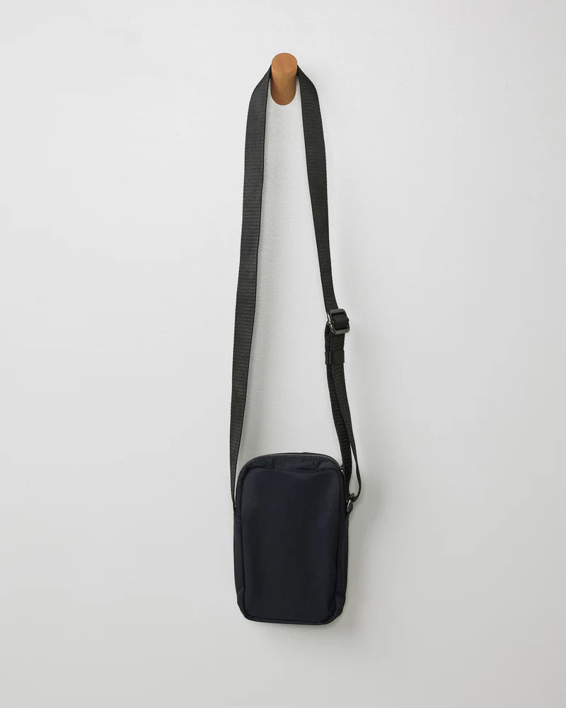 Stylish and Durable All Around Crossbody Bag VW828 - Perfect for Travel, Shopping, and Everyday Use