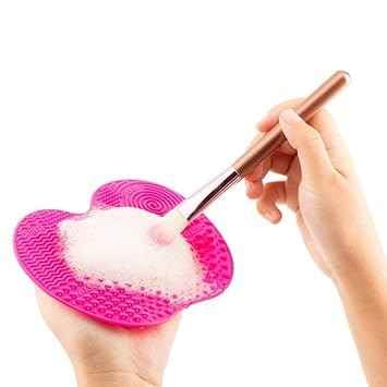 Marvino Brush Cleaning Mat - Silicone Makeup Brush Cleaner for Artists & Beginners - Perfect for Watercolor, Acrylic & Oil Painting Brushes - Easy to Use & Durable for Home & Studio