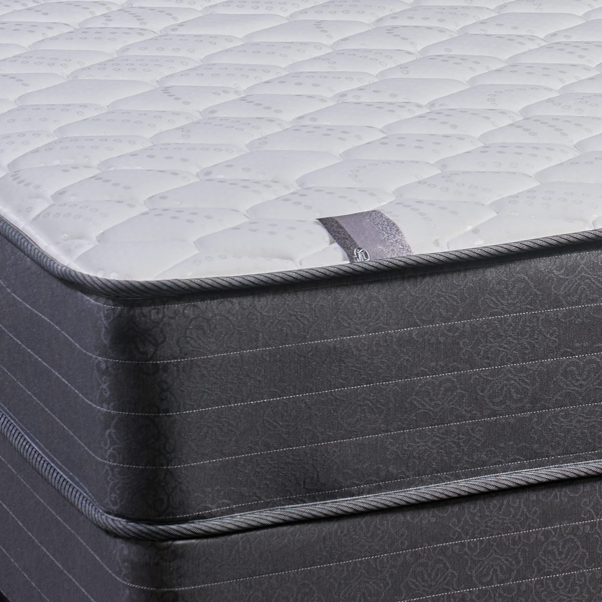 Greaton Medium Plush Tight Top Innerspring Mattress & 4