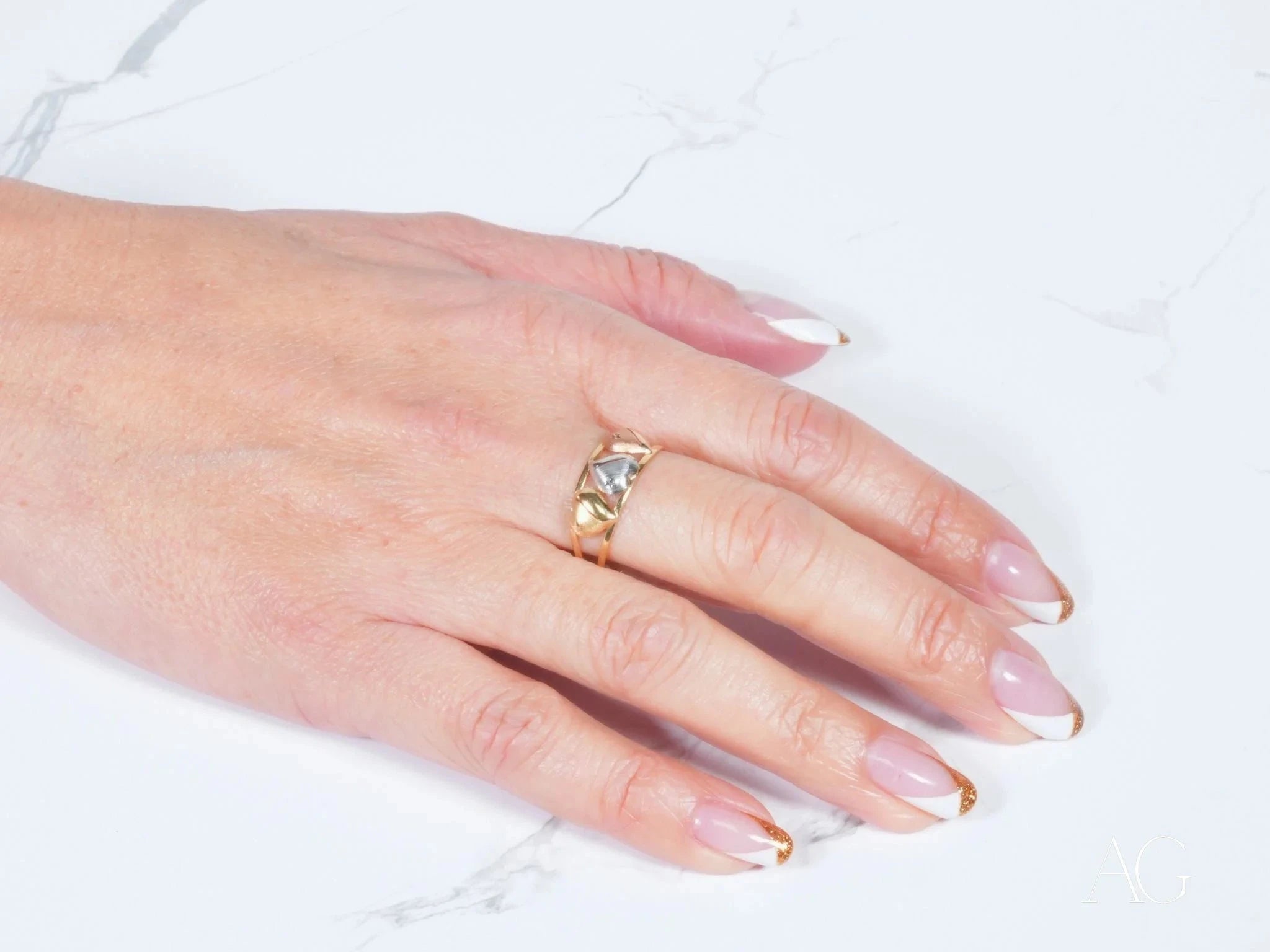 18K Tri-Tone Gold Three Hearts Ring - Elegant Stackable Jewelry for Women, Perfect for Valentine's Day, Anniversary & Romantic Gifts