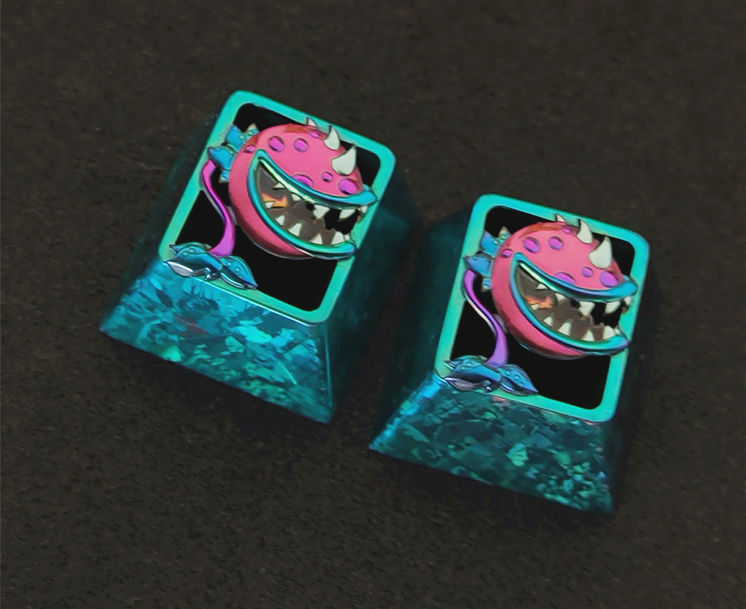 Super Mario Piranha Plant Titanium Alloy Hollow Keycap - Custom Mechanical Keyboard Decorative Keycap for Gaming & Typing Enthusiasts