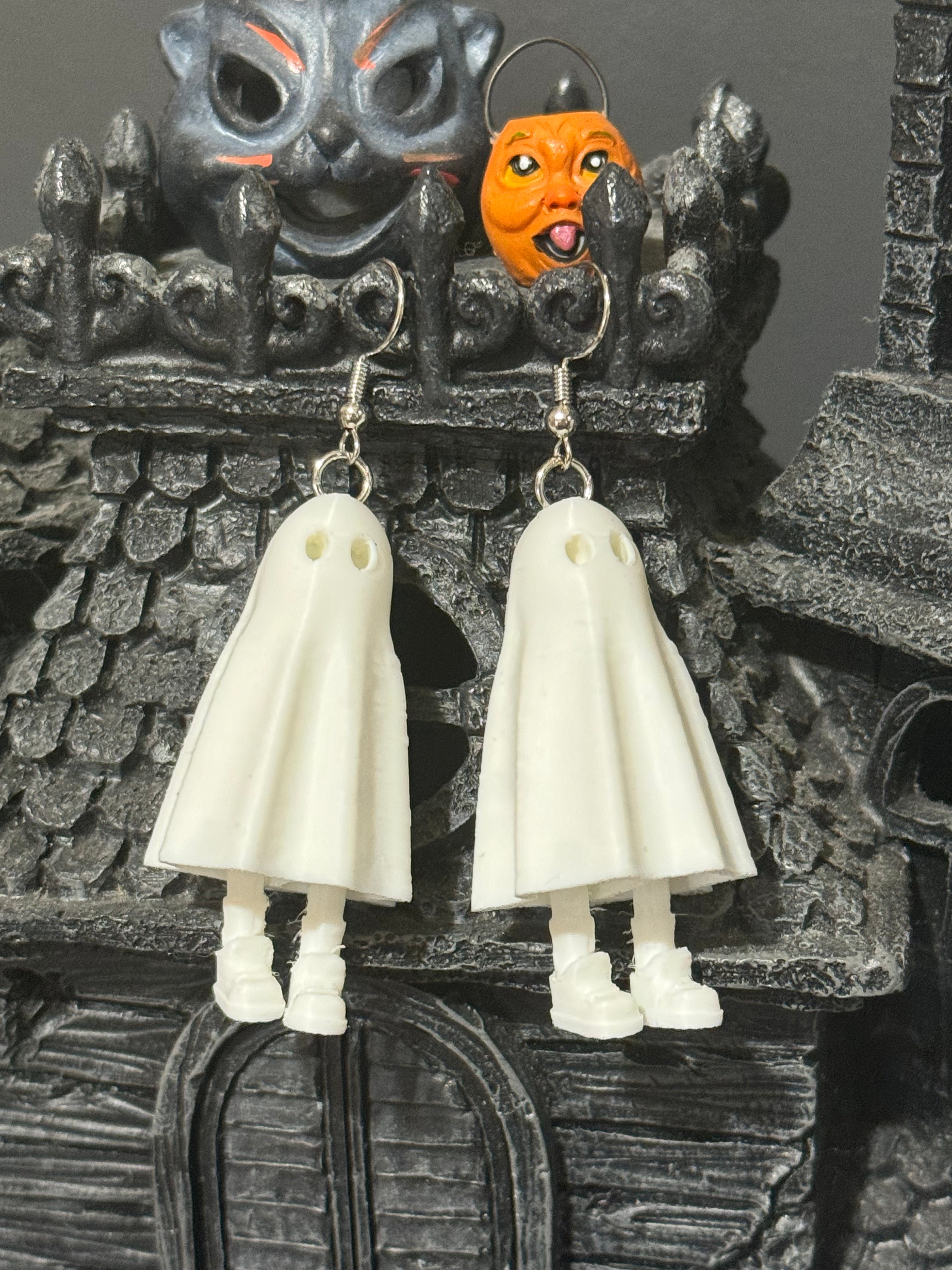 Spooky Dancing Ghost Earrings for Women - Halloween Party Accessories & Gothic Jewelry Gift