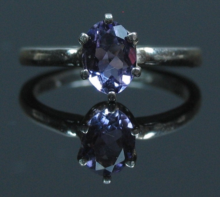 1ct Natural Amethyst Solitaire Ring - Solid Sterling Silver or 14K White/Yellow Gold - 7x5mm Oval Cut, Size 7, VVS Eye Clean - Perfect for Engagement, Anniversary & Everyday Elegant Jewelry