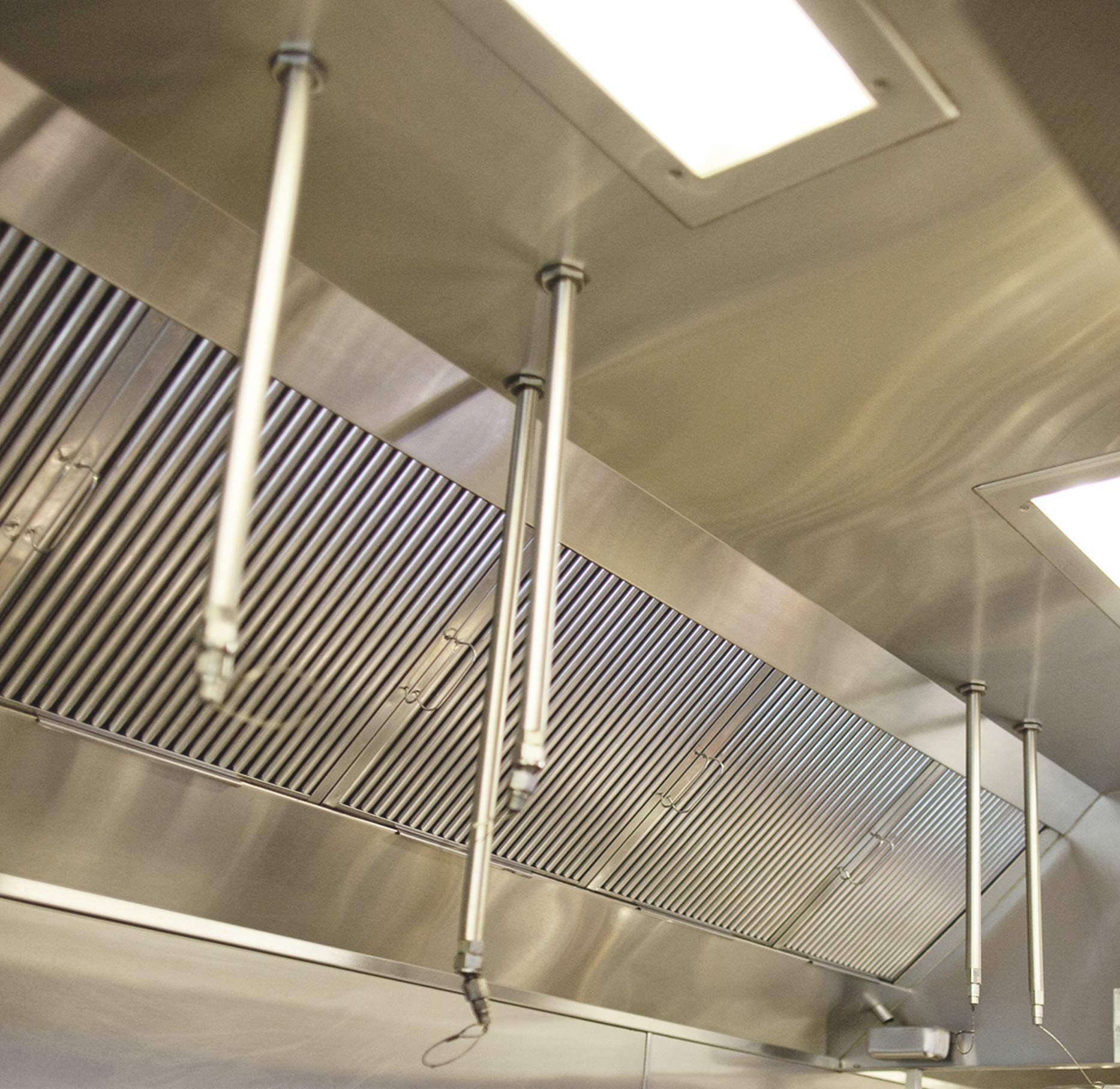 Captrate SOLO Stainless Steel Baffle Restaurant Hood Filter - 16