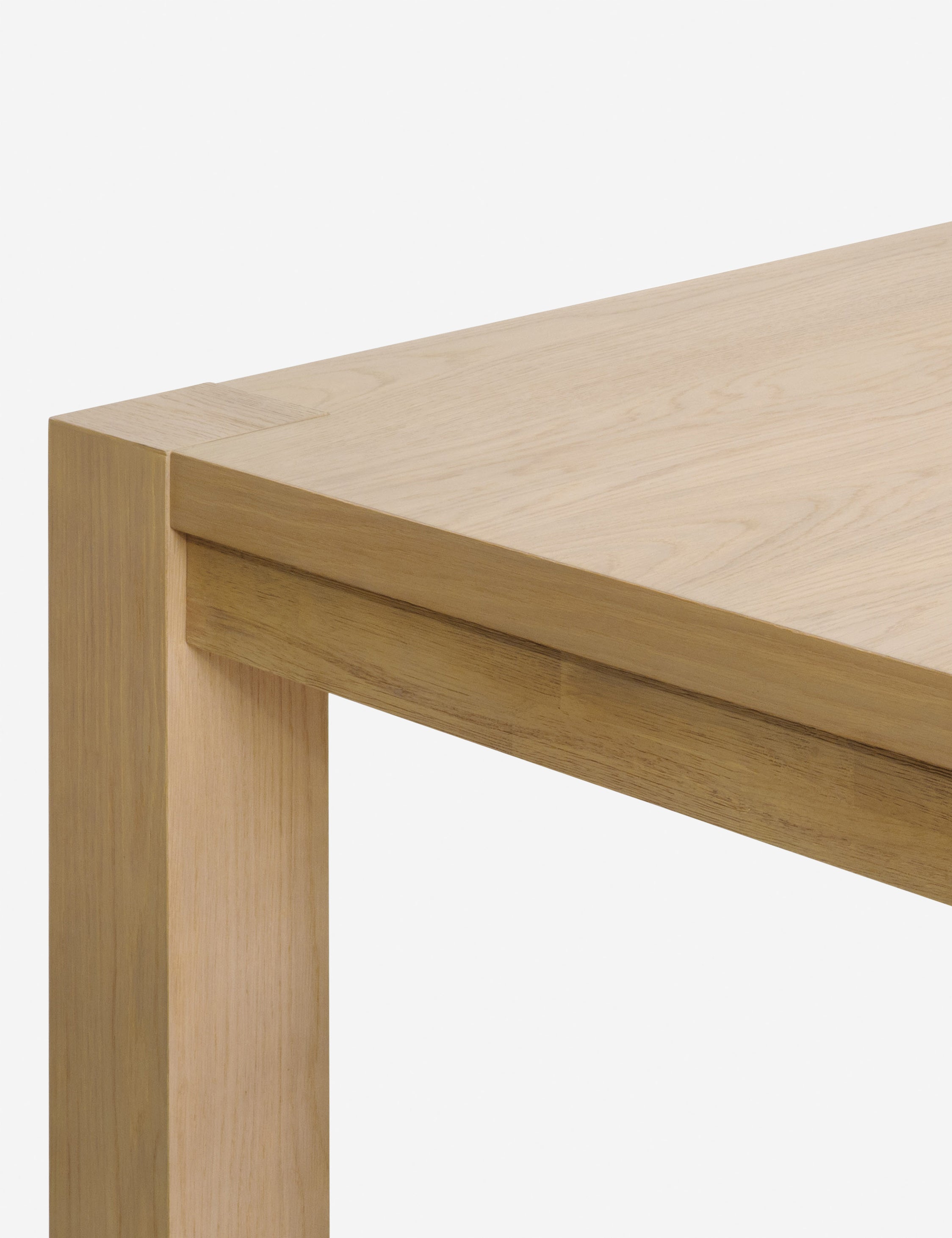 Extendable Dining Table for Small Spaces - Expandable Wooden Table with 2-6 Seats - Perfect for Apartments, Kitchens & Family Gatherings