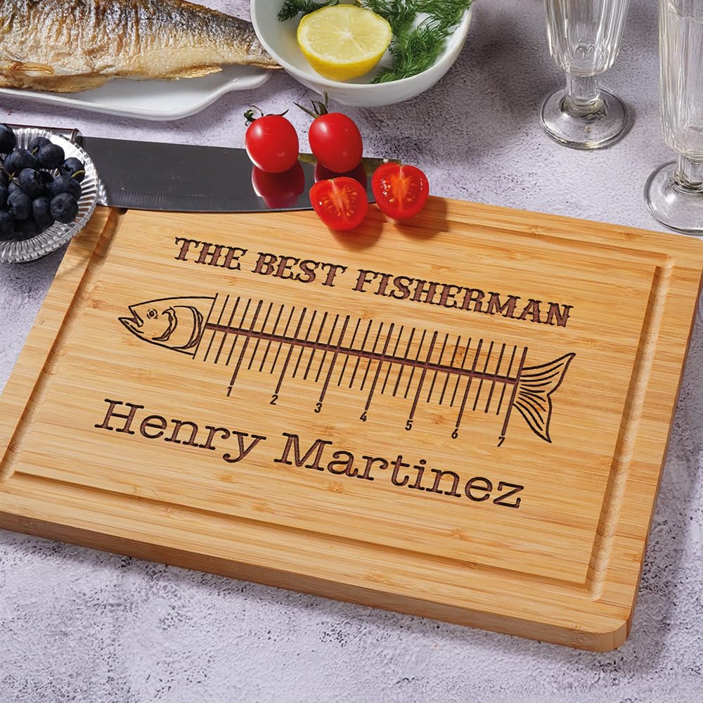 Custom Fish Cleaning Board - Personalized Wooden Cutting Board for Kitchen & Outdoor Use | Fishing, Camping, BBQ & Hunting Gifts for Men | Perfect Father's Day, Birthday Gift for Dad | Ideal for Home Cooking, Camping Trips & Backyard Grilling