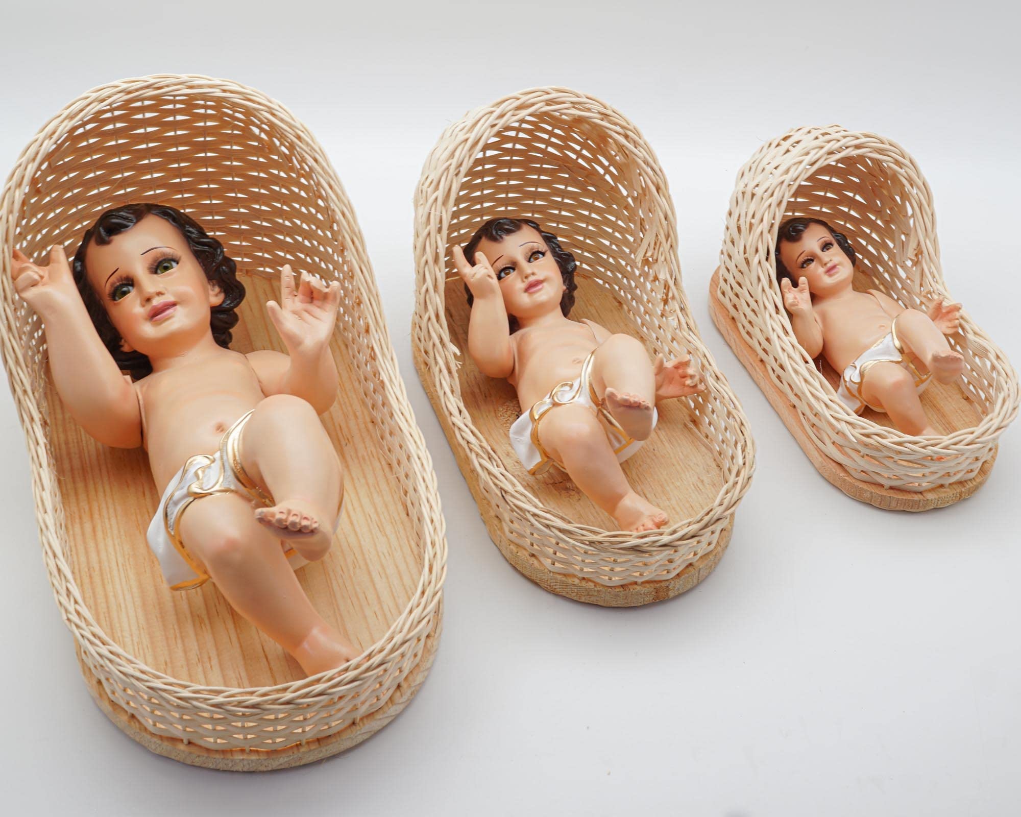 Hand-Painted Baby Jesus Doll - Christmas Nativity Figurine, Resin Niño Dios for Nativity Scene - Various Sizes (20 inch) - Perfect for Home Decor, Church Displays & Holiday Gift Giving