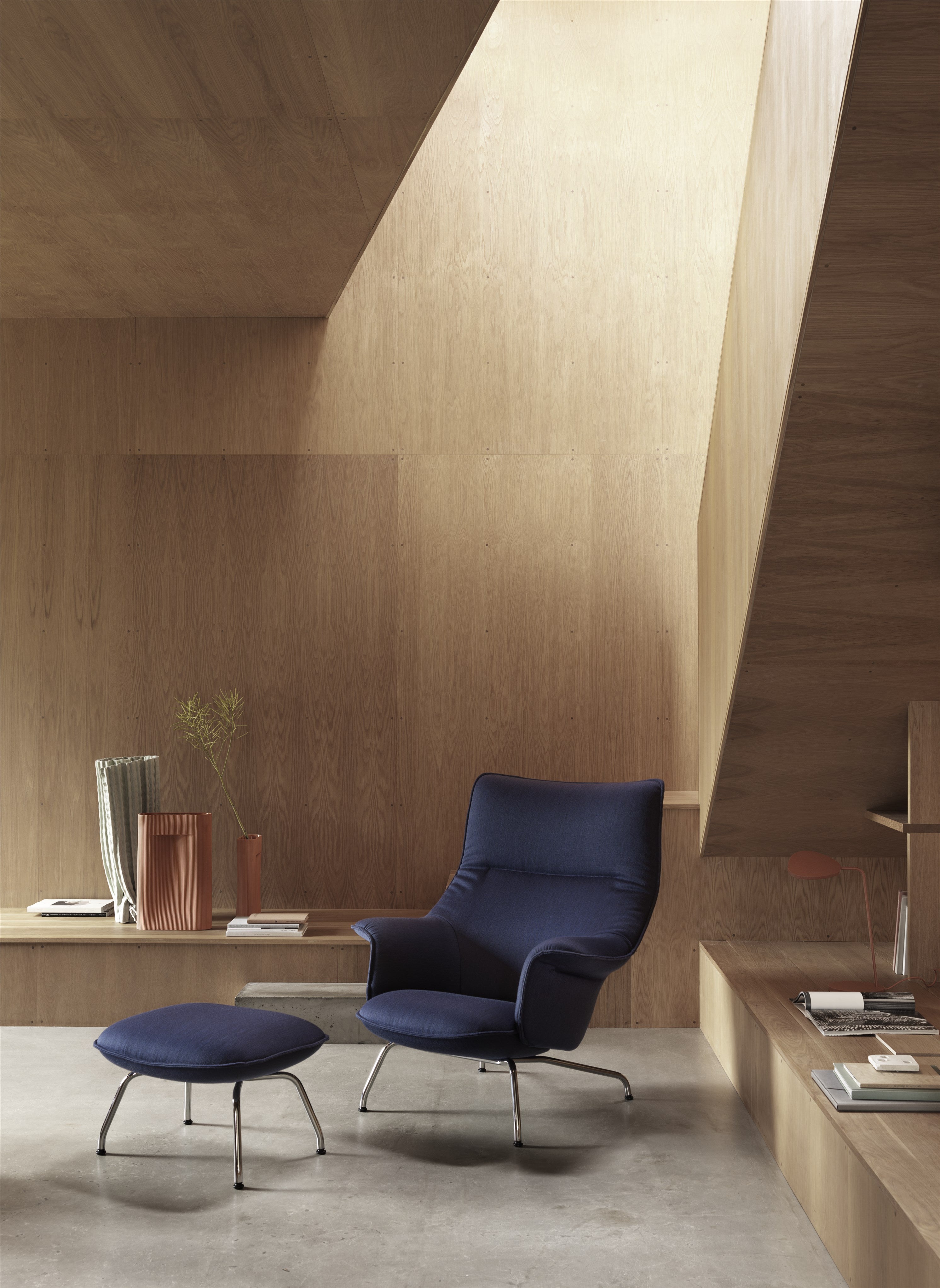Doze Lounge Chair - Modern Comfortable Recliner for Living Room, Bedroom & Office - Perfect for Relaxing, Reading & Napping