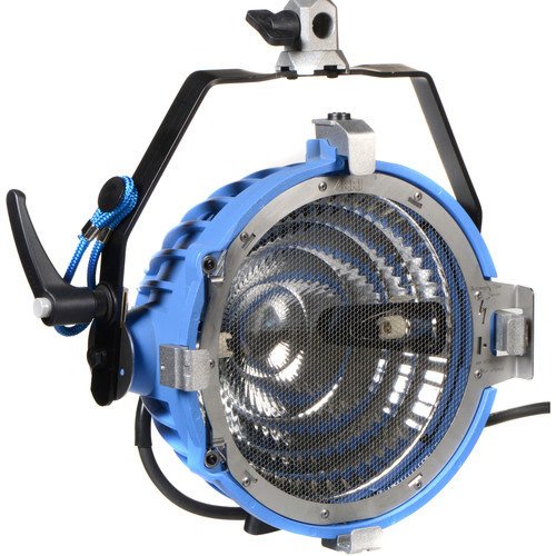 ARRI Arrilite 2000 Plus LED Light - Professional Studio Lighting for Photography & Videography - Perfect for Film Sets, YouTube Videos, and Live Streaming