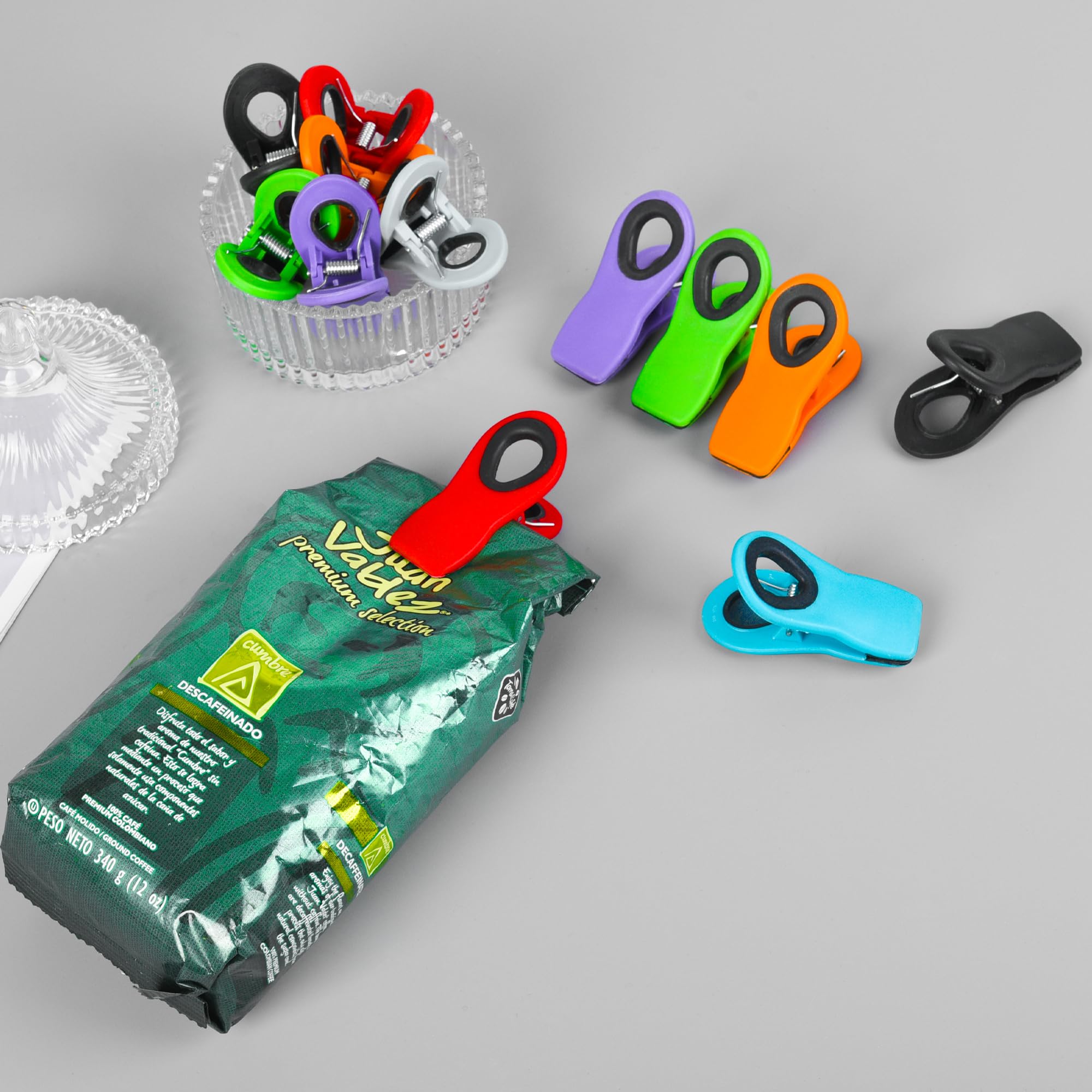 12 Pack Magnetic Chip Clips for Kitchen & Snack Storage - Easy Hanging Bag Sealer Clips