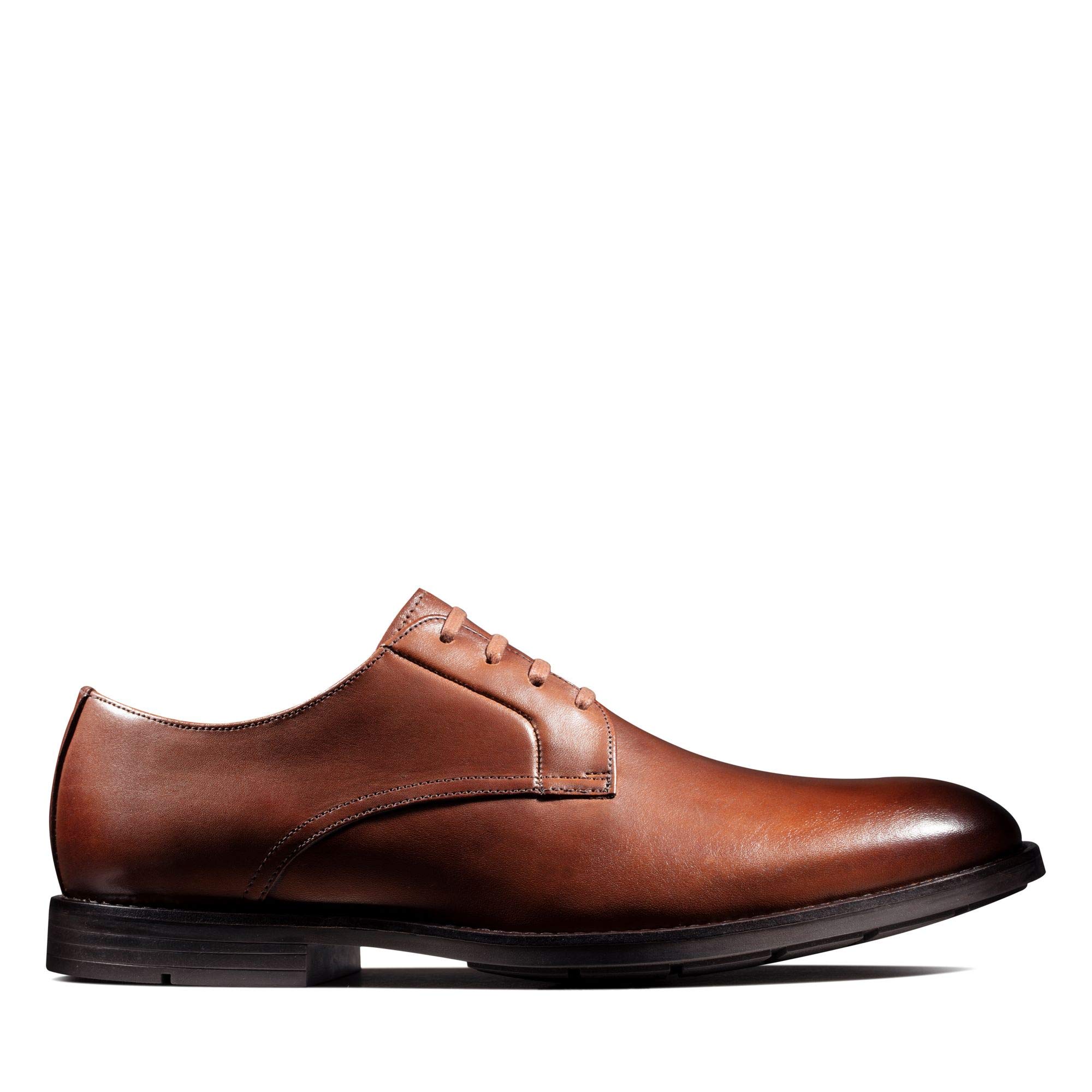 Clarks Men's Oxford Shoes - Classic Leather Dress Shoes for Business & Formal Wear - Comfortable & Stylish for Office, Weddings & Special Occasions