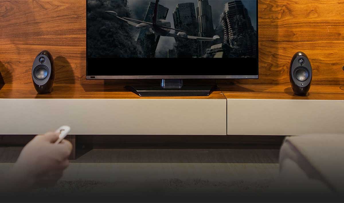 Edifier E25HD Luna Eclipse Bluetooth 4.0 Bookshelf Speakers with Remote Control - Wireless Home Audio System for Living Room, Bedroom, Office & Gaming Setup - Black