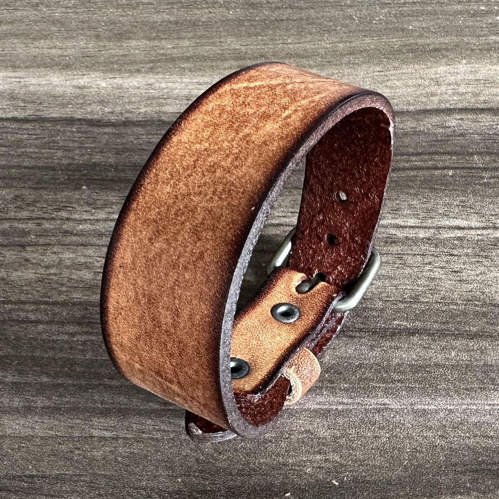 Punk Rock Faux Leather Wristband - Retro Adjustable Belt Buckle Bracelet for Men & Women - Gothic Arm Band Cuff for Concerts, Parties & Fashion Accessories