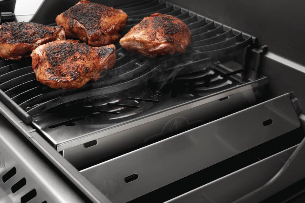 Napoleon 67013 Stainless Steel Smoker Box for Grills – Premium Wood Chip Box for BBQ, Smoking Meat, Fish & Vegetables | Perfect for Outdoor Cooking, Backyard Parties & Camping