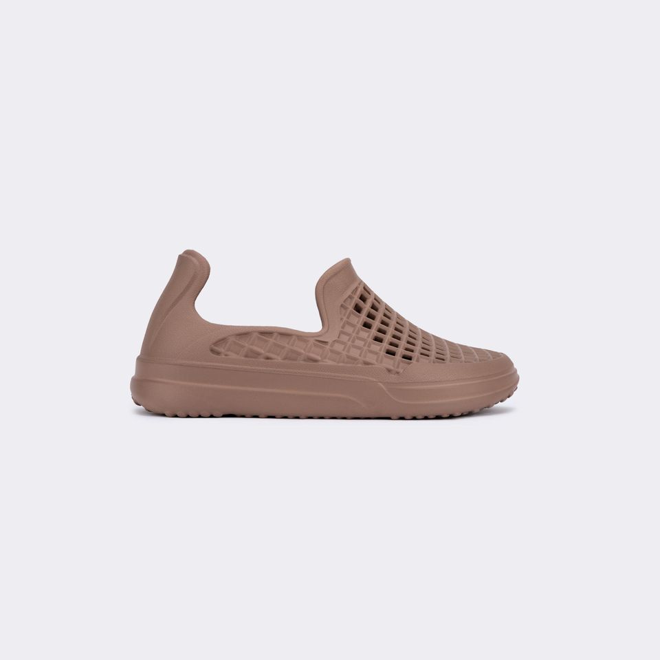 Lusso Scenario Slip On Sneakers for Men - Comfortable Casual Shoes for Walking, Travel & Everyday Wear - Malt Color