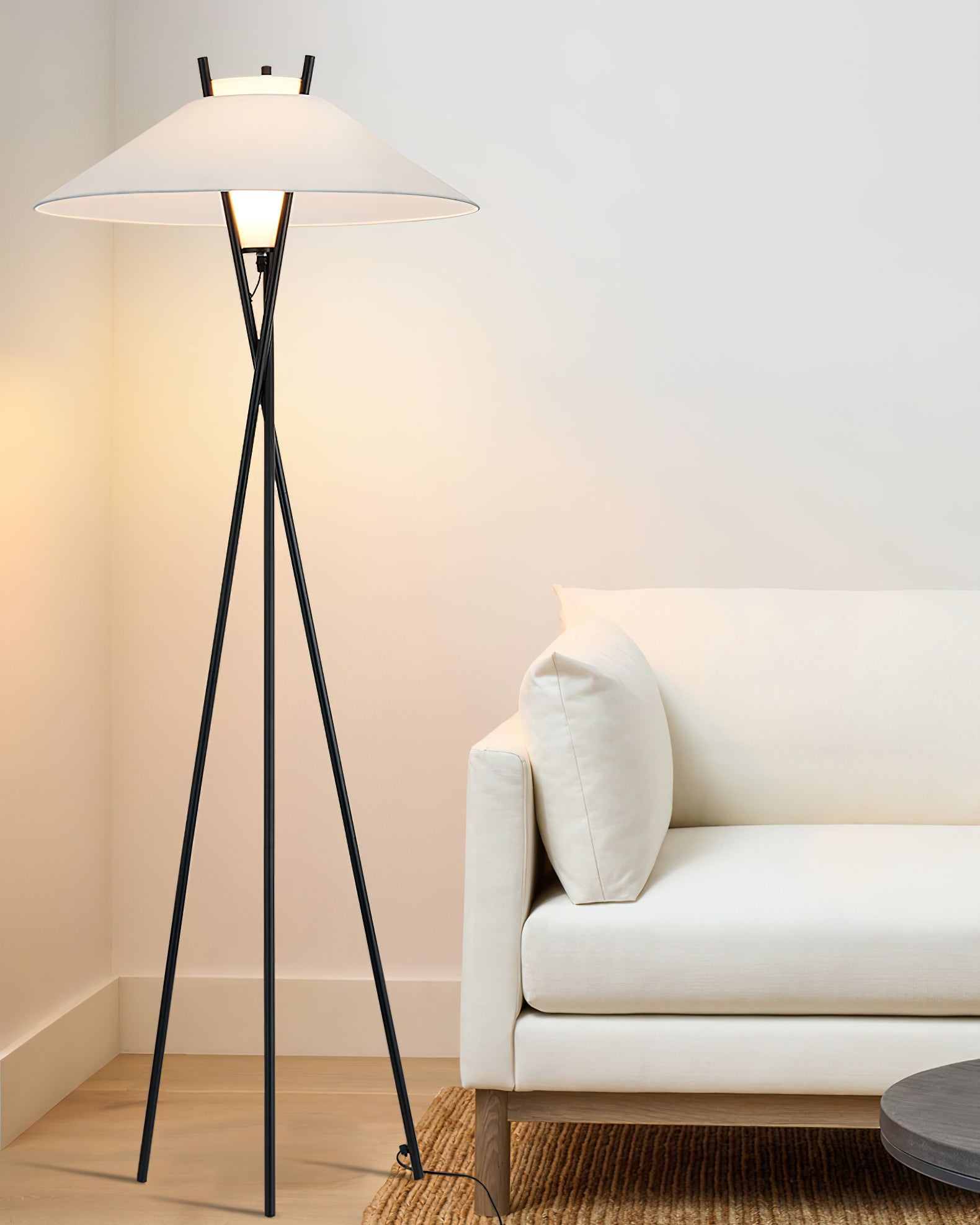 Hoka Tripod Floor Lamp - Modern Adjustable Standing Light for Living Room, Bedroom & Office - Stylish Home Decor Lighting with 3-Leg Design