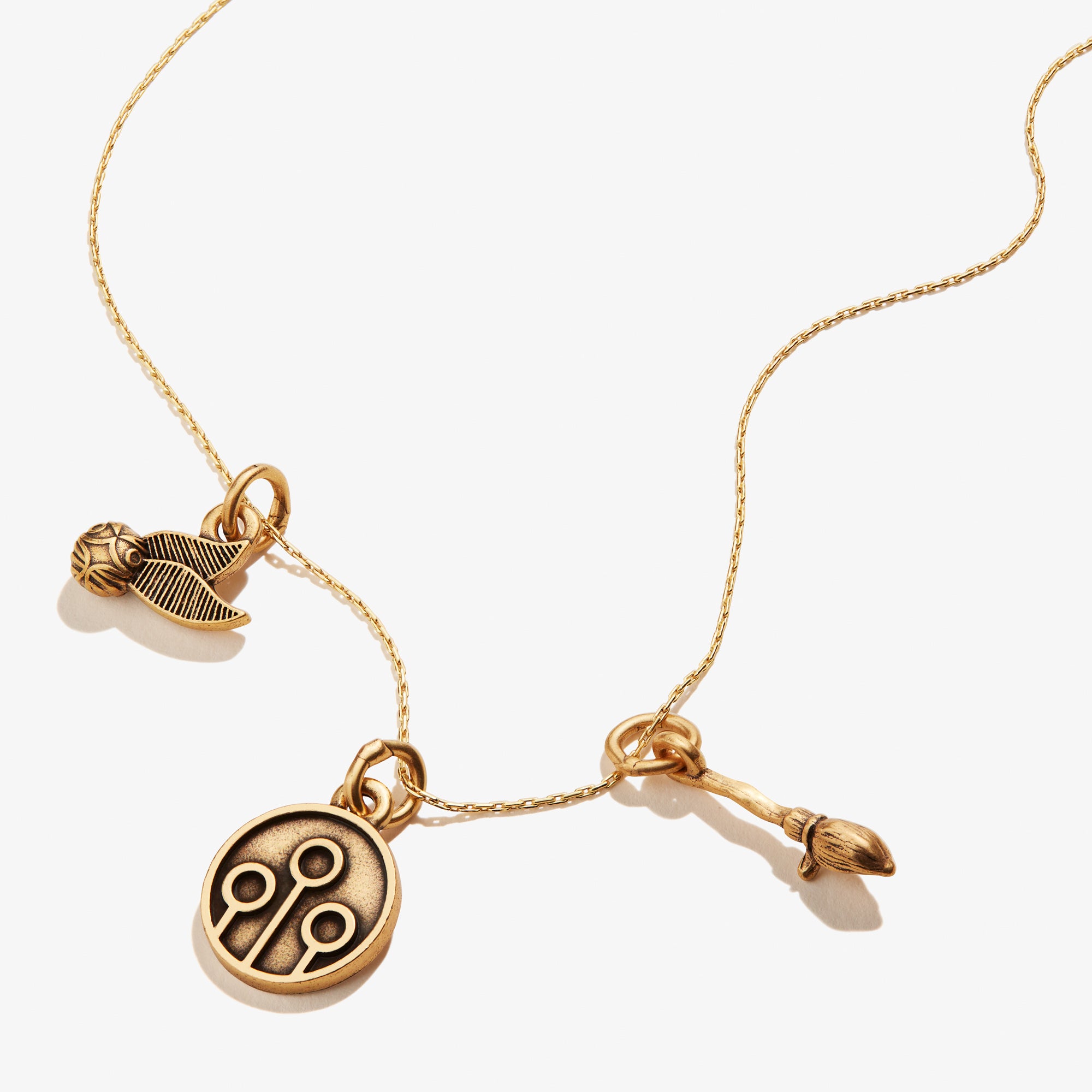 Harry Potter™ Quidditch Charm Necklace - Golden Snitch Pendant for Fans & Collectors - Perfect for Cosplay, Gifts, and Wizarding World Enthusiasts