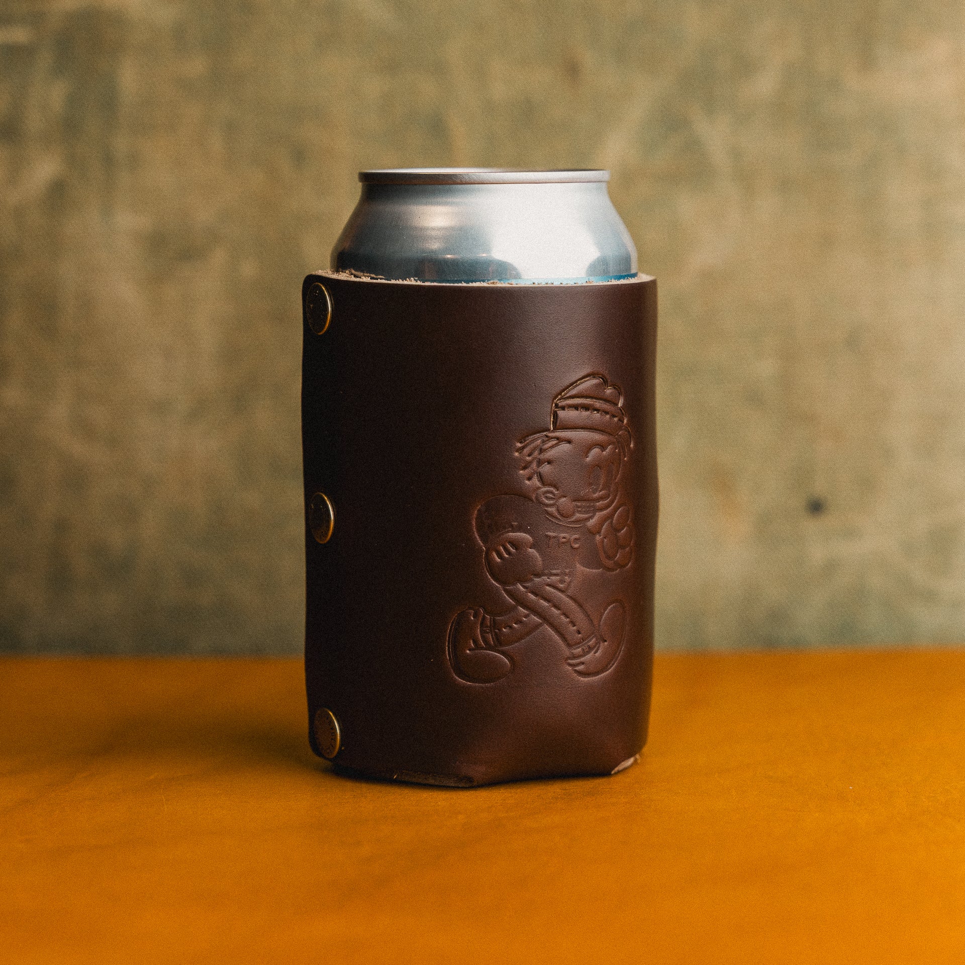 Chicago Tan Insulated Beer Can Cooler Koozie - Keep Drinks Cold for Hours - Perfect for BBQs, Tailgating & Outdoor Parties