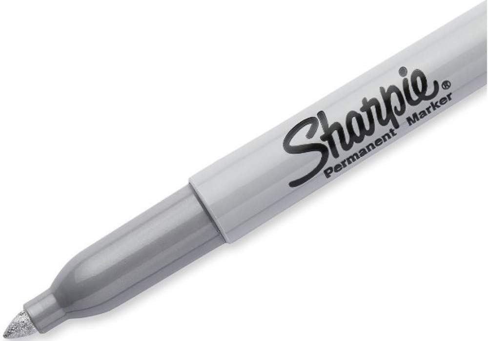 Sharpie 39109PP Metallic Permanent Markers Fine Point - Silver (5 Pack of 4 Markers, 20 Total) - Vibrant Metallic Ink for Light & Dark Surfaces - Ideal for DIY Crafts, Office Use, Gift Wrapping & Home Decor