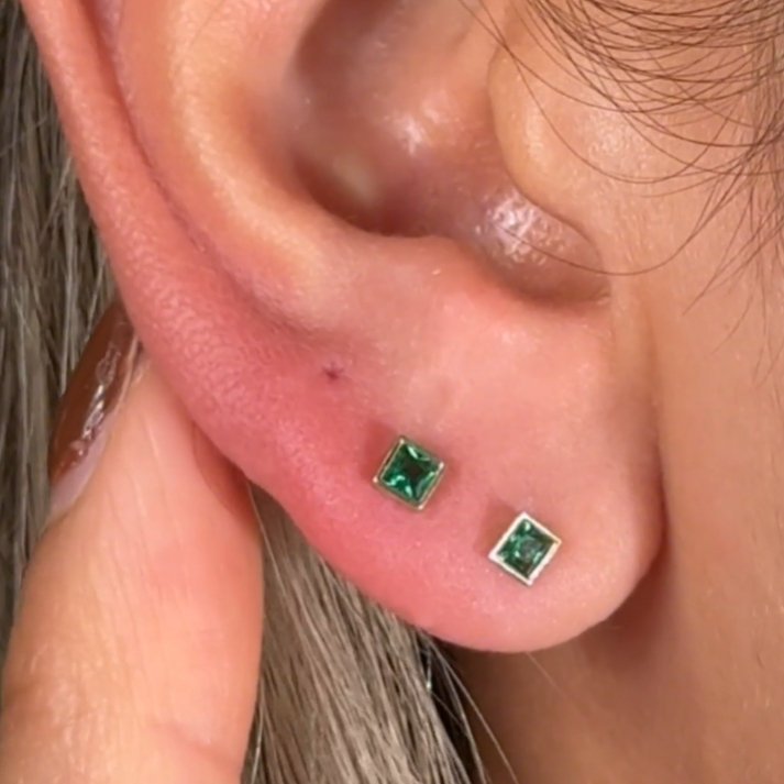 14K Yellow Gold Princess Cut Emerald Stud Earrings - Bezel Set Flat Back for Sensitive Ears - Perfect for Weddings, Parties & Everyday Elegant Wear