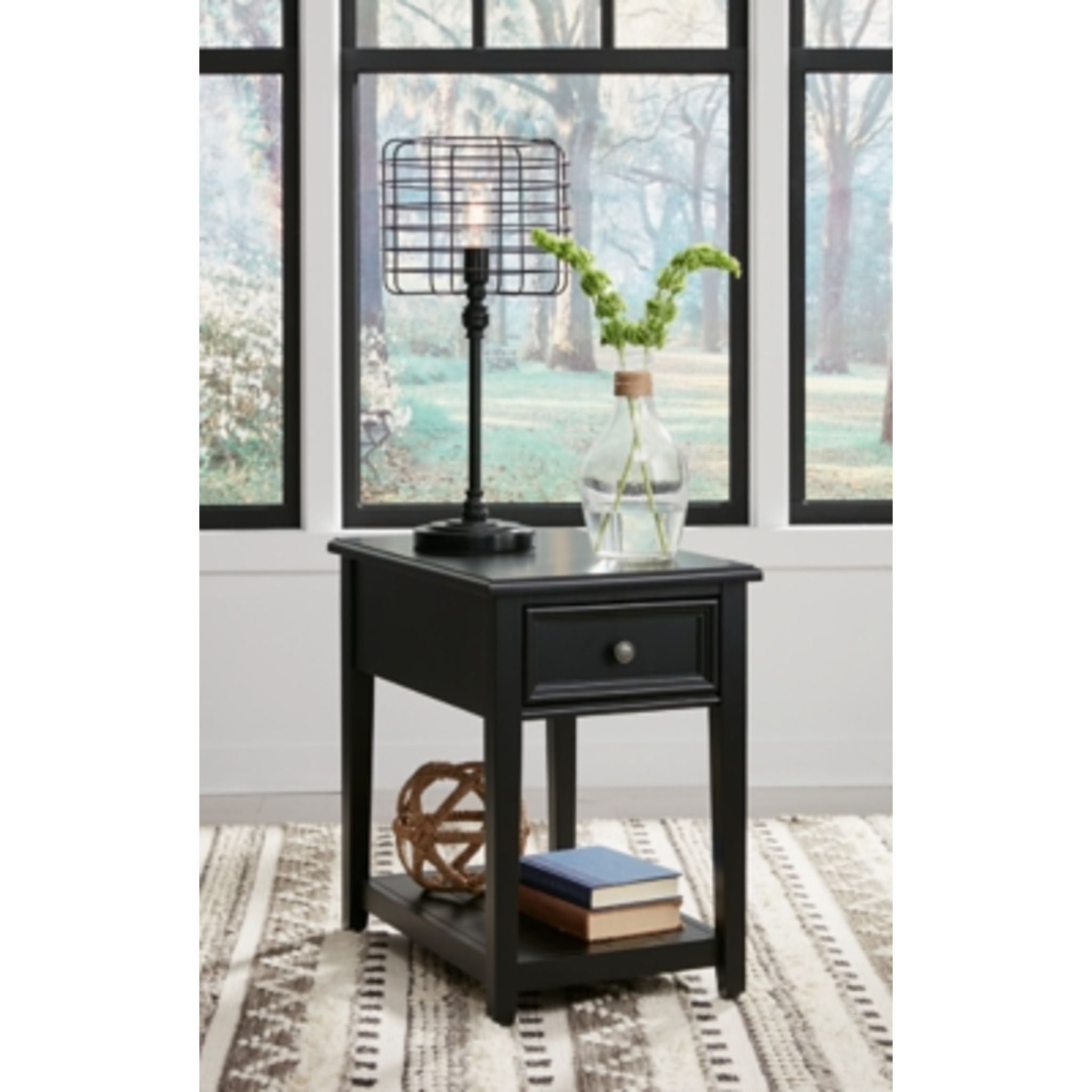 Beckincreek Modern End Table - Black Nightstand for Living Room, Bedroom, or Office - Small Side Table with Sturdy Metal Frame & Sleek Design