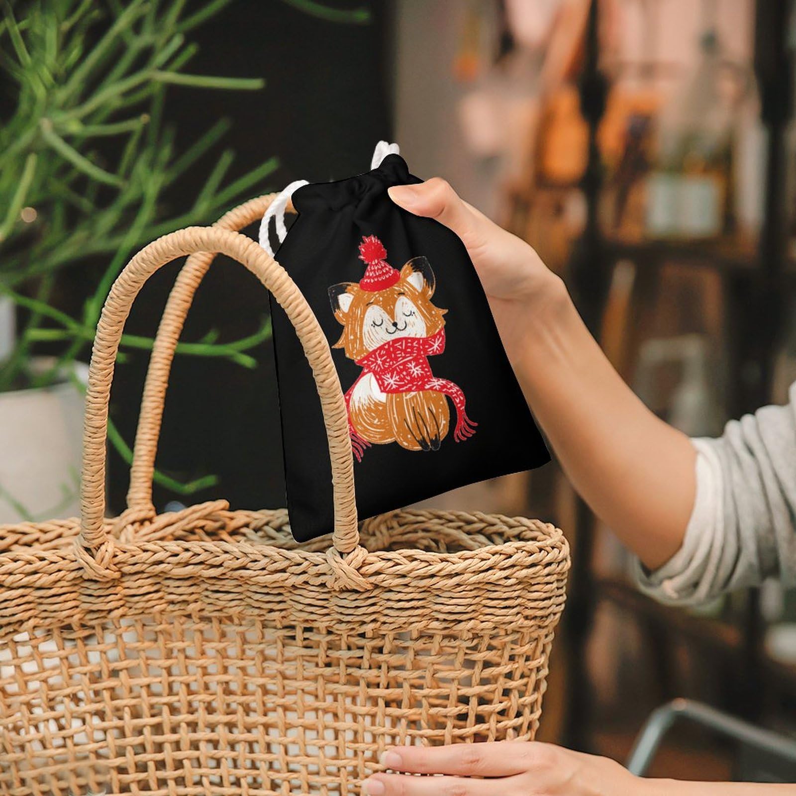 Cute Christmas Cartoon Fox Muslin Drawstring Bags - Reusable Small Gift Pouch for Holiday Presents, Party Favors & Home Storage | Eco-Friendly Fabric Gift Bags