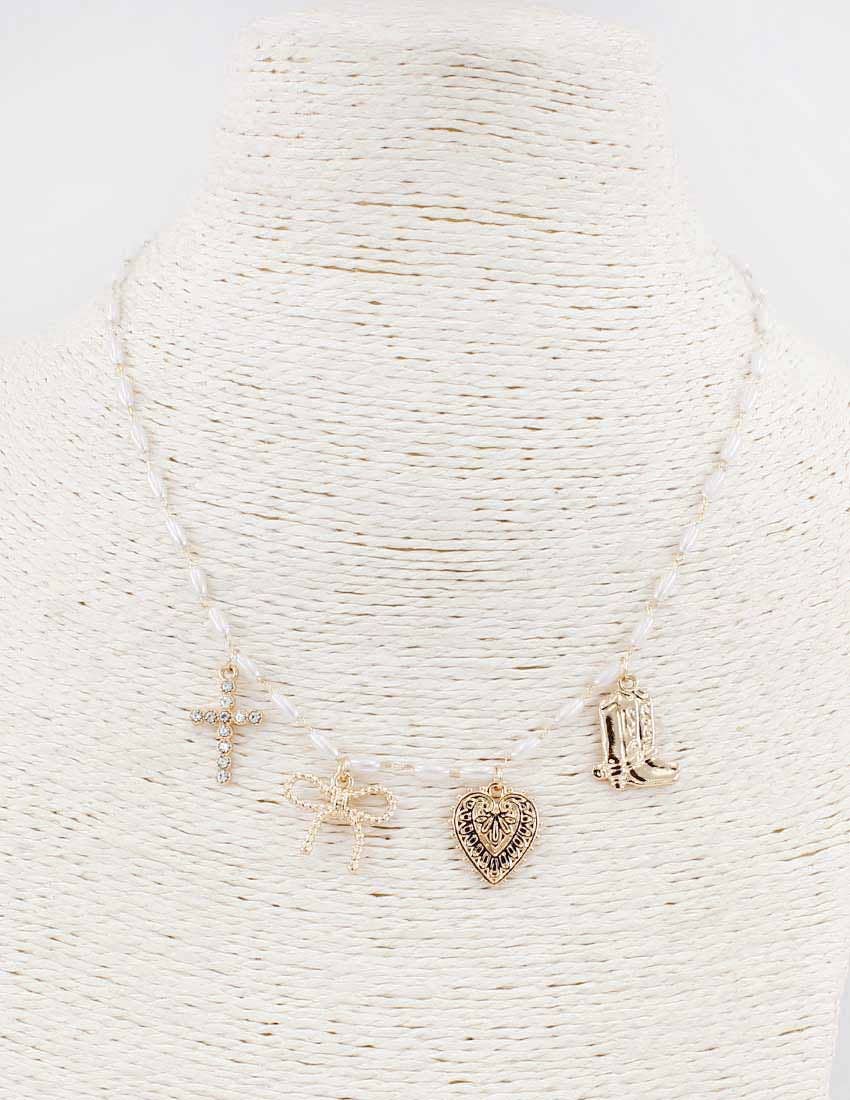 Cowgirl Style Rice Pearl Necklace - Elegant Western Jewelry for Women | Perfect for Country Concerts, Rodeos & Boho Fashion Outfits