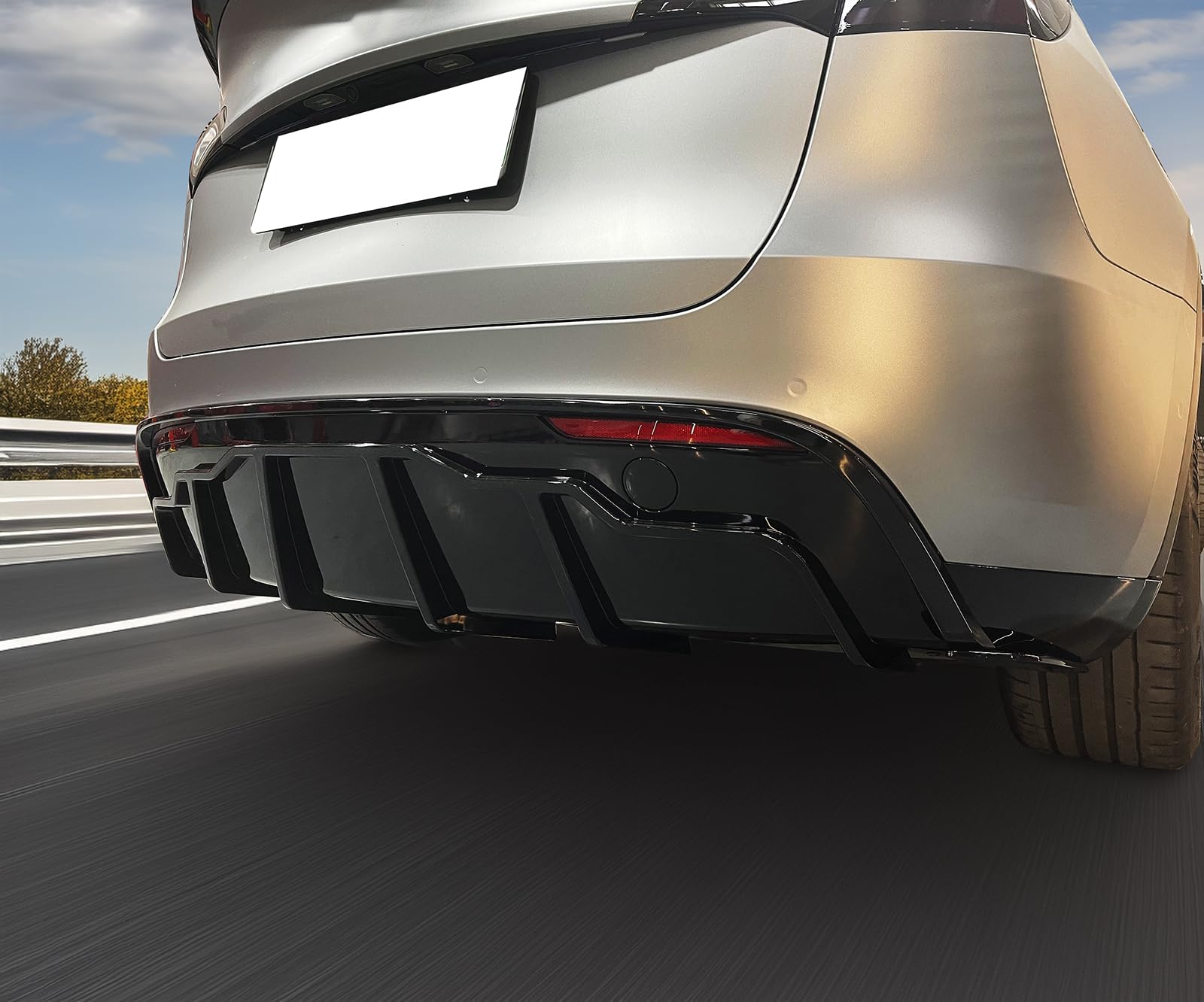 IKON MOTORSPORTS Rear Diffuser for Tesla Model Y 2020-2024 - Gloss Black PP Bumper Lip Shark Fin Splitter Replacement (3PC) | Enhanced Aerodynamics & Sporty Styling | Perfect for Car Enthusiasts & Performance Upgrades