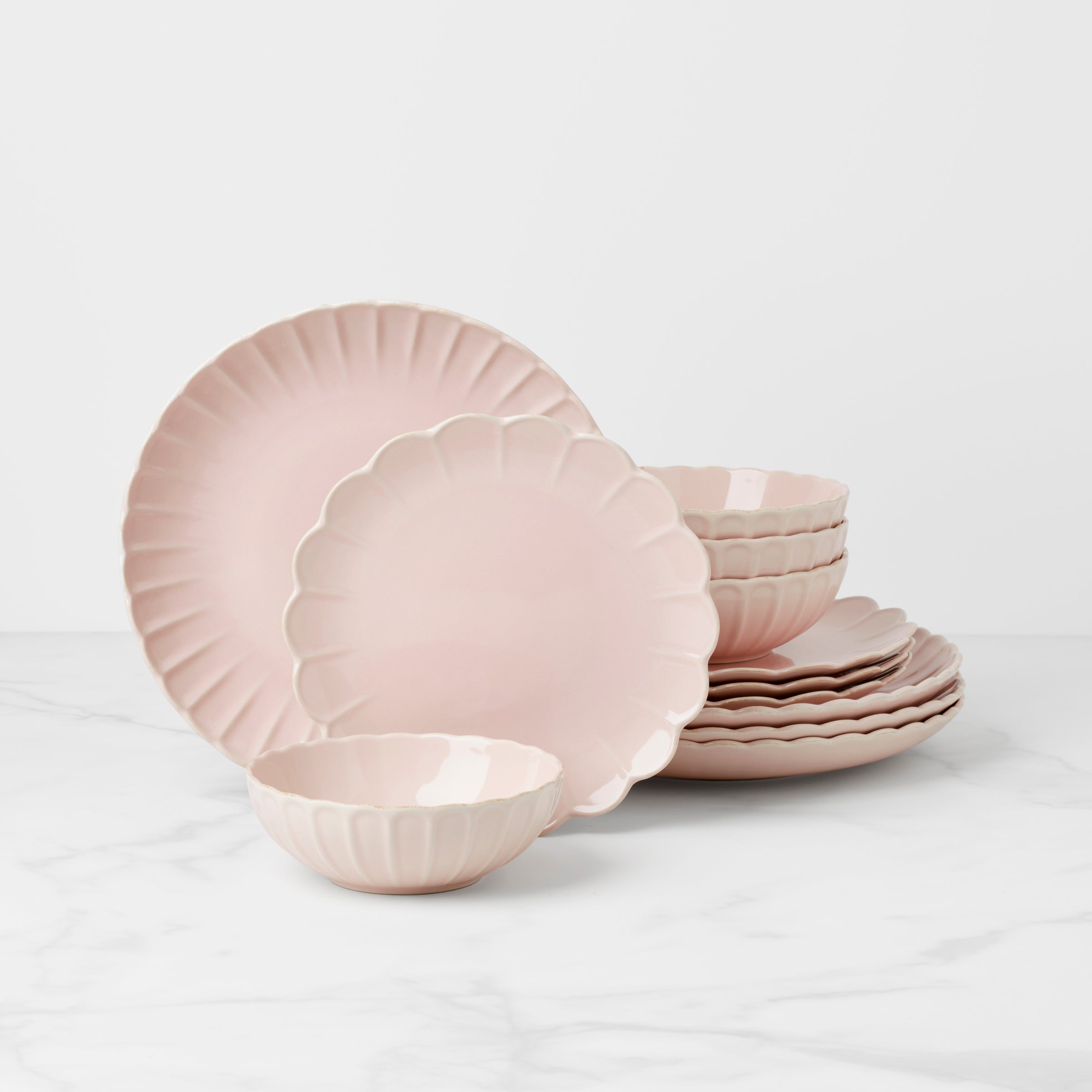 French Perle Scallop 12-Piece Dinnerware Set - Elegant Bone China Tableware for Formal Dining, Wedding Registry & Special Occasions