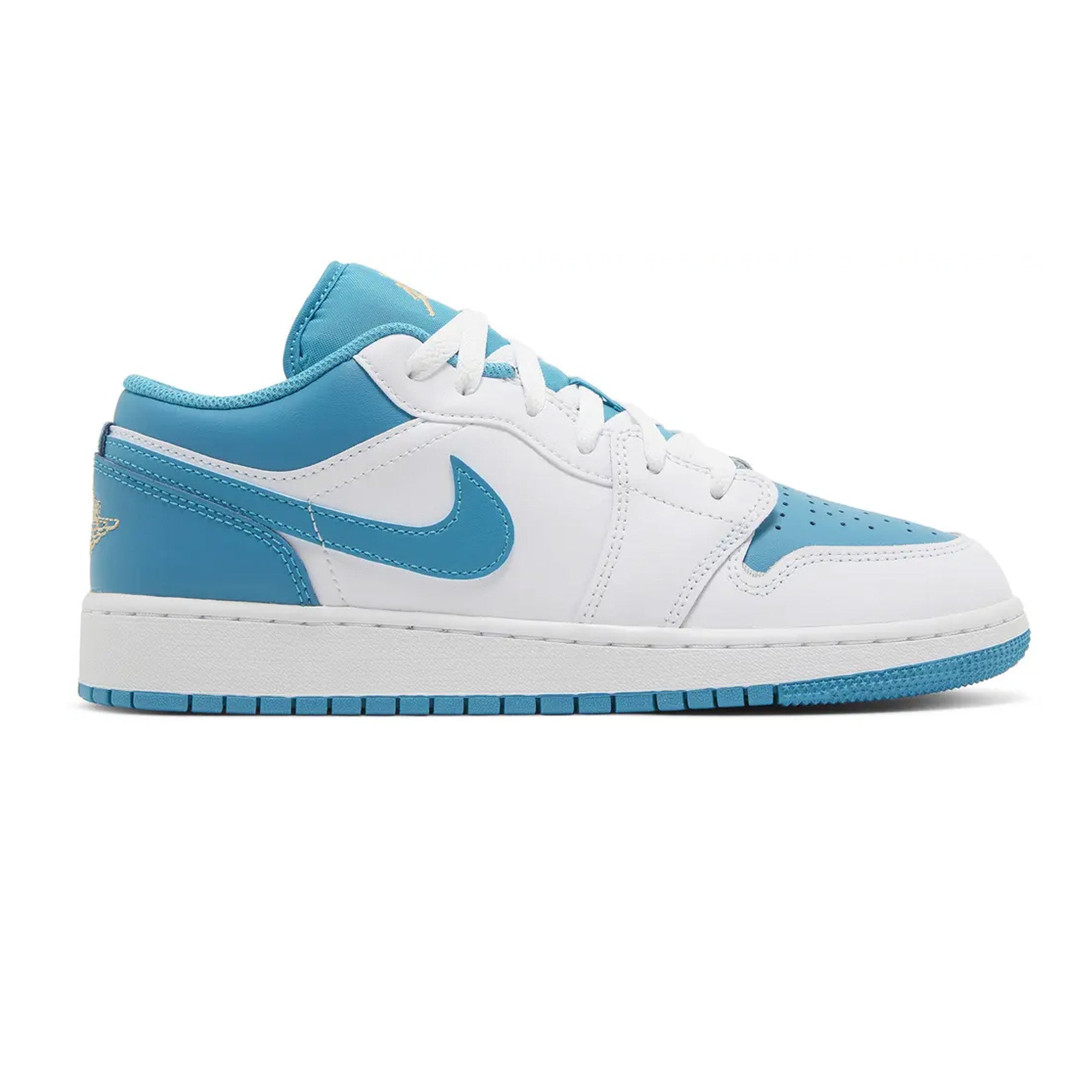 Air Jordan 1 Low 'Aquatone' GS Sneakers for Girls (2023) - Light Blue & White Basketball Shoes for Casual Wear & Street Style