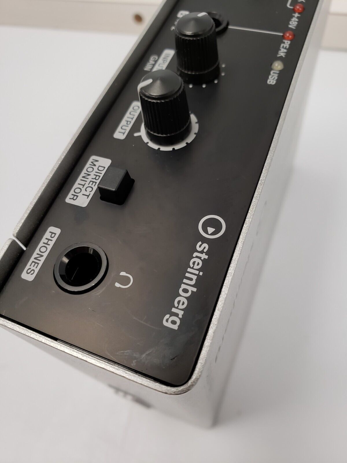 Steinberg UR12 USB Audio Interface for Recording & Streaming - High-Quality Sound for Home Studios, Podcasts & Music Production