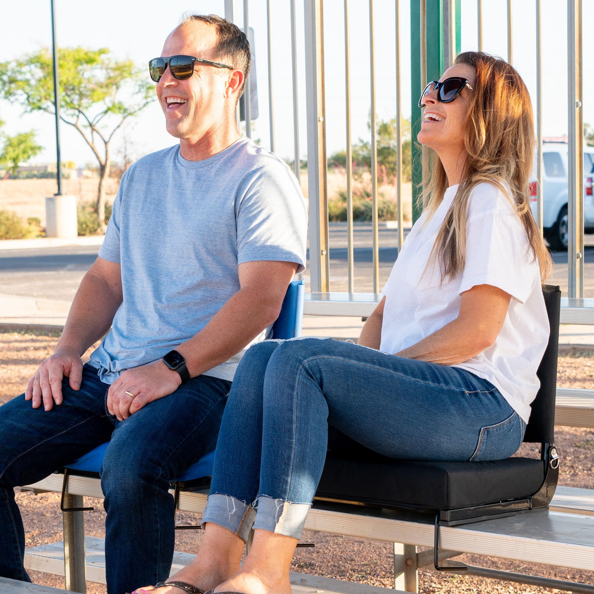 BRAWNTIDE Wide Stadium Seat with Extra Thick Cushion - Lightweight Folding Chair with Back Support & Storage Pockets - Perfect for Football Games, Concerts, Camping & Outdoor Events