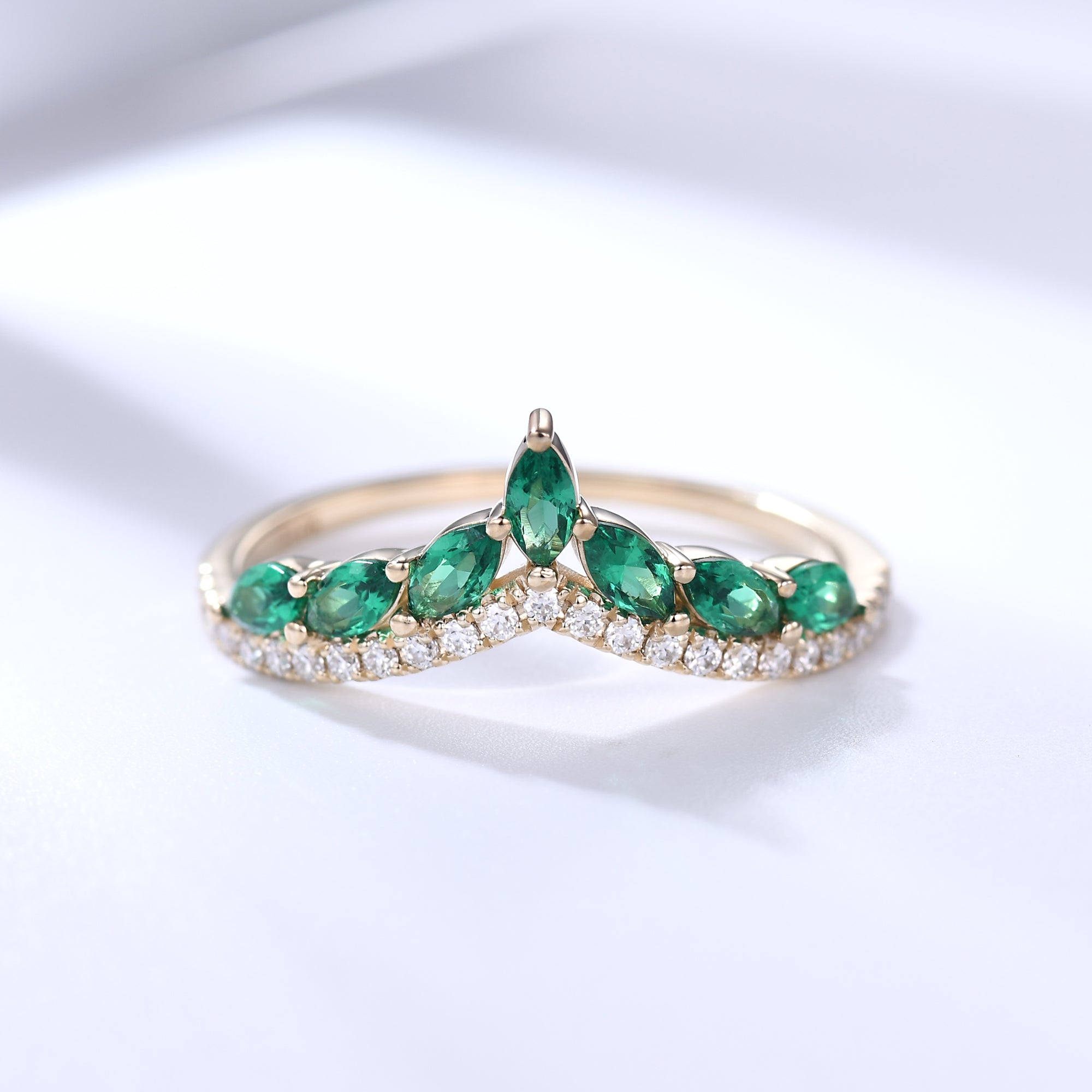 Exquisite Marquise Emerald Curved Wedding Band - 14K Yellow Gold Moissanite Engagement Ring for Women | Perfect for Bridal Jewelry, Anniversary Gifts & Special Occasions
