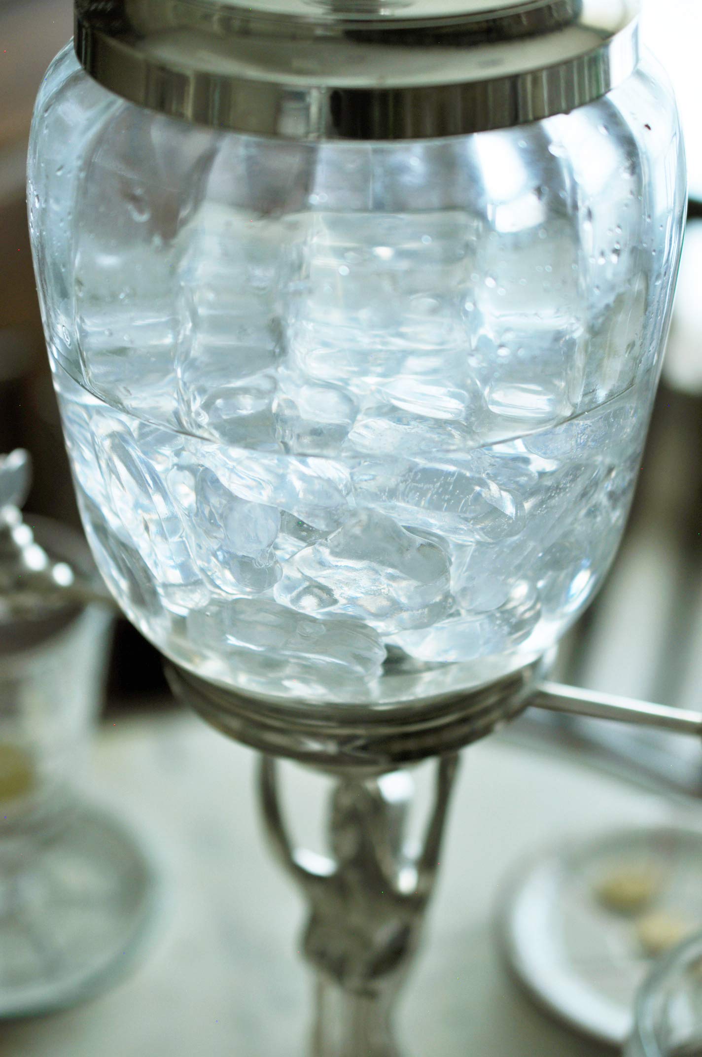Premium Lady Absinthe Fountain with 2 Spouts - Elegant Antique-Style Absinthe Dripper for Home Bar & Cocktail Parties - Perfect for Traditional Absinthe Preparation & French-Inspired Entertaining