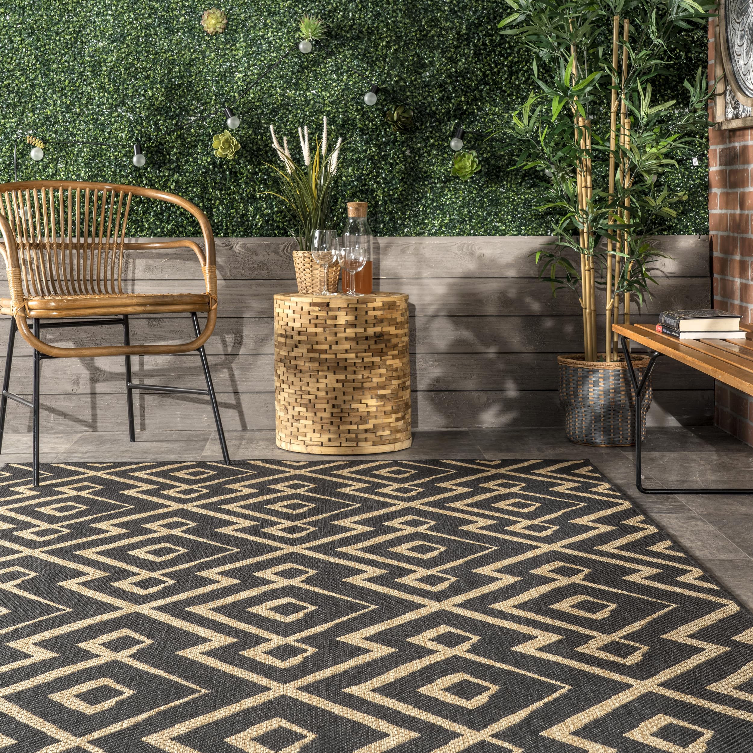nuLOOM 4' x 6' Outdoor Performance Area Rug - Stain & Weather Resistant - High Traffic Durable - Perfect for Patio, Balcony & Deck - Sammi Charcoal - Ideal for Outdoor Entertaining & Relaxation
