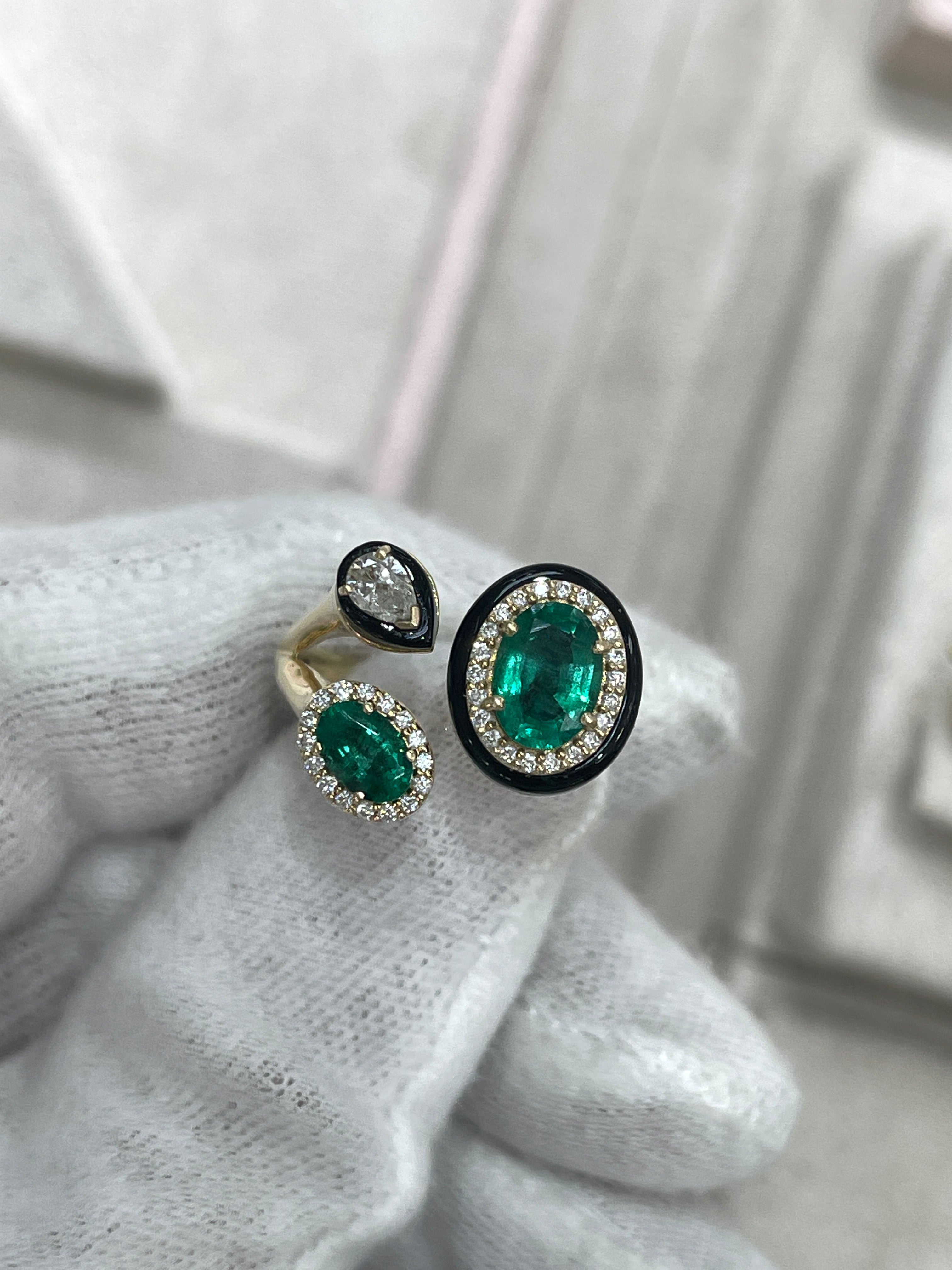 3.87tcw Oval Emerald Diamond Black Onyx Cluster Statement Ring in 14K Gold - Elegant Jewelry for Weddings, Parties & Special Occasions
