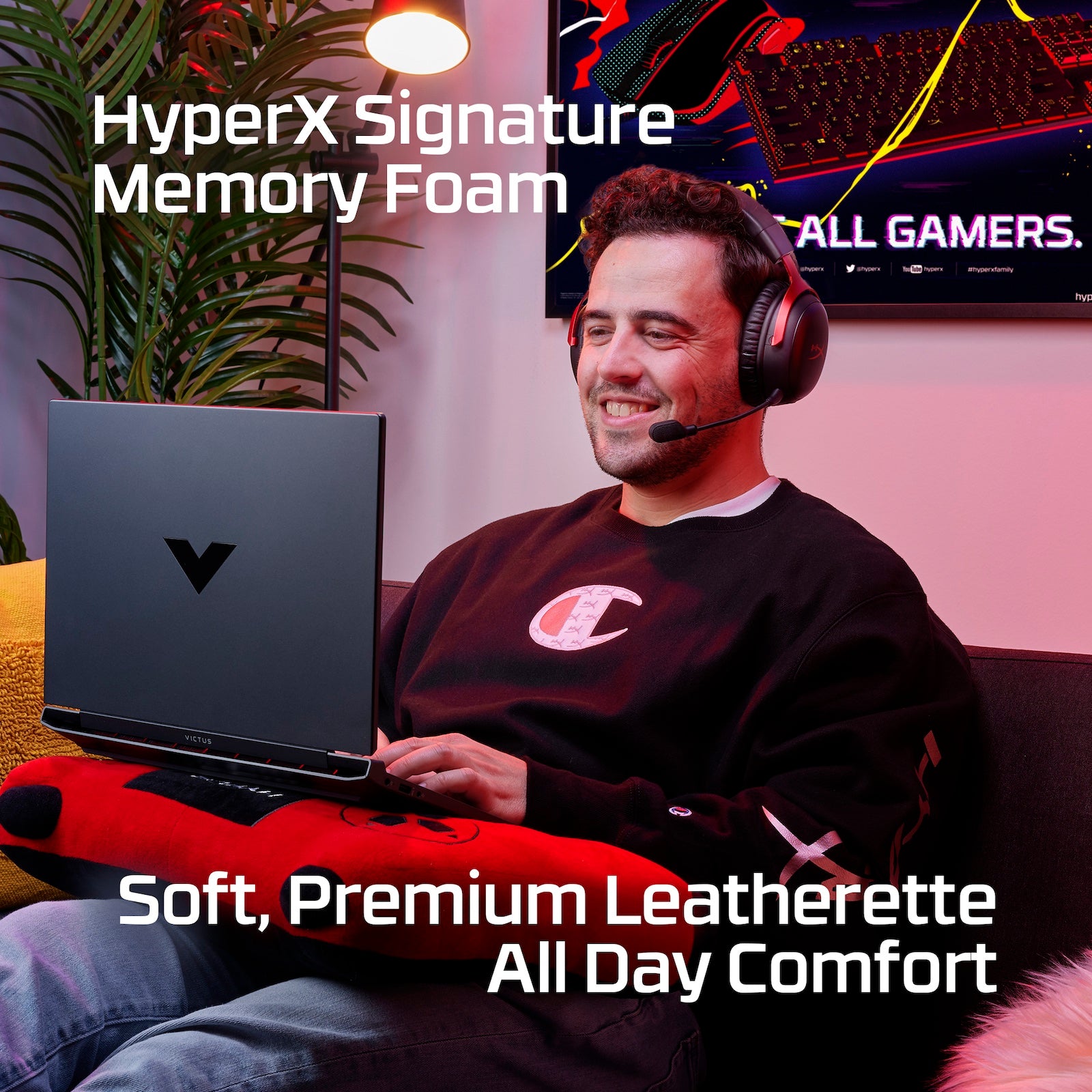 HyperX Cloud III Wireless Gaming Headset - Black | Noise Cancelling Mic, Comfortable Memory Foam - Perfect for PC, PS5, Xbox & Esports Tournaments
