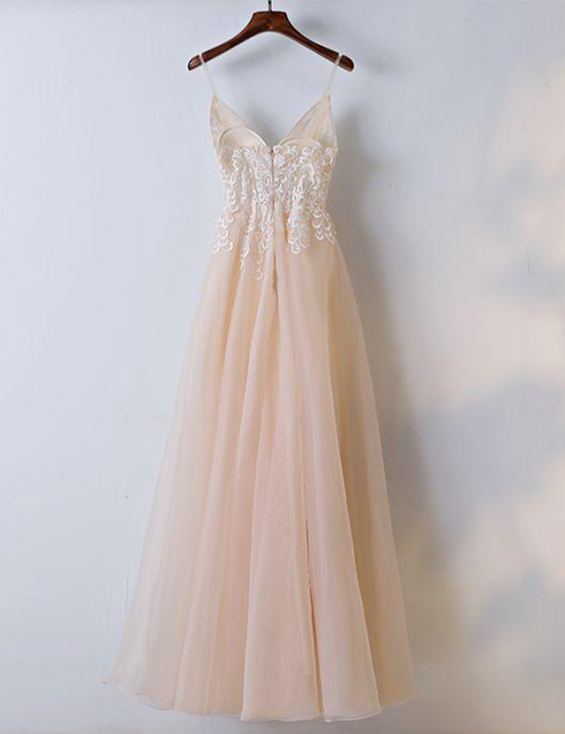 Elegant Sexy Spaghetti Strap Prom Dress with Lace & Tulle - Women's Formal Party Gown for Homecoming, Bridesmaid, Evening Gala & Special Occasions